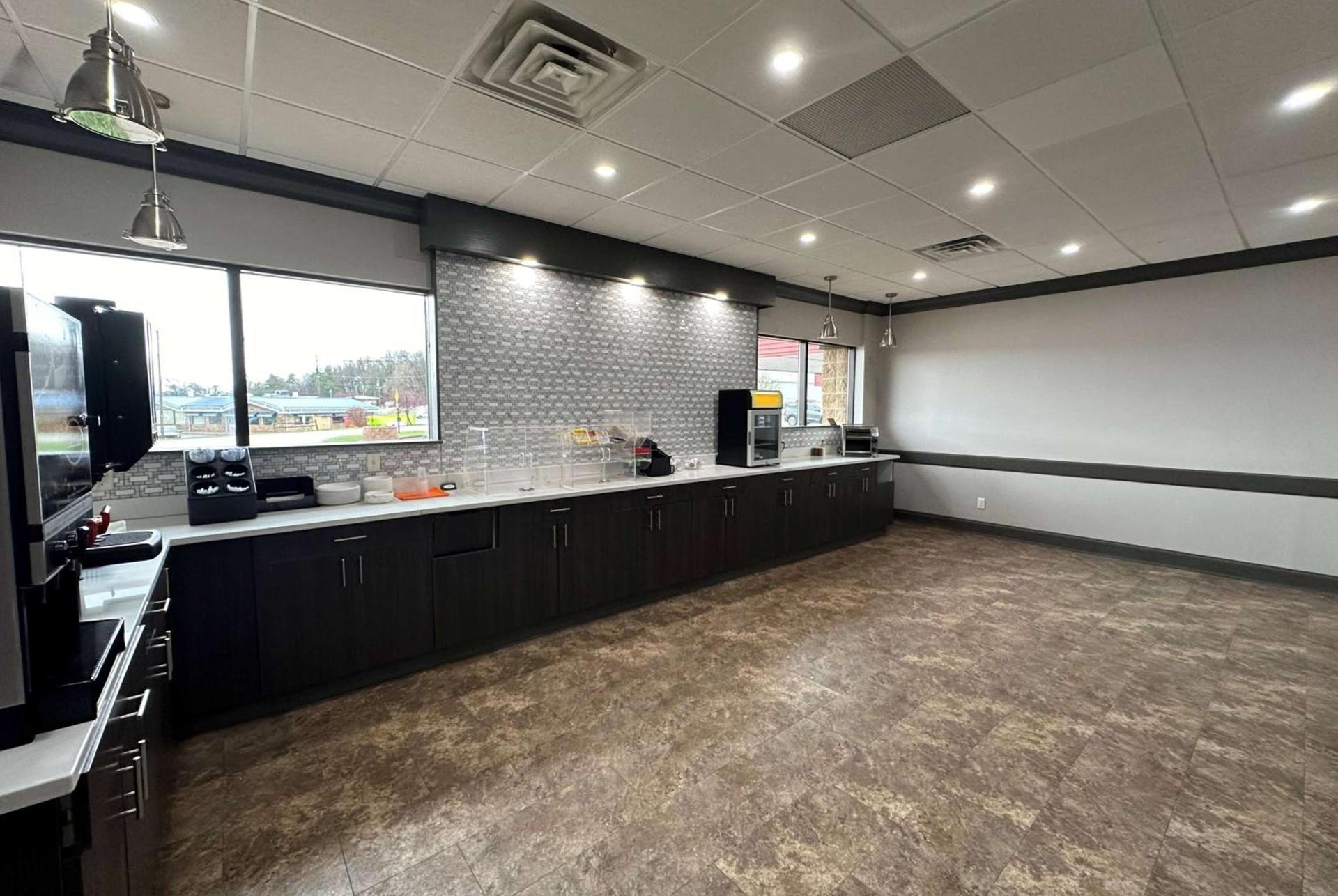 Ramada by Wyndham Waupaca photo 12