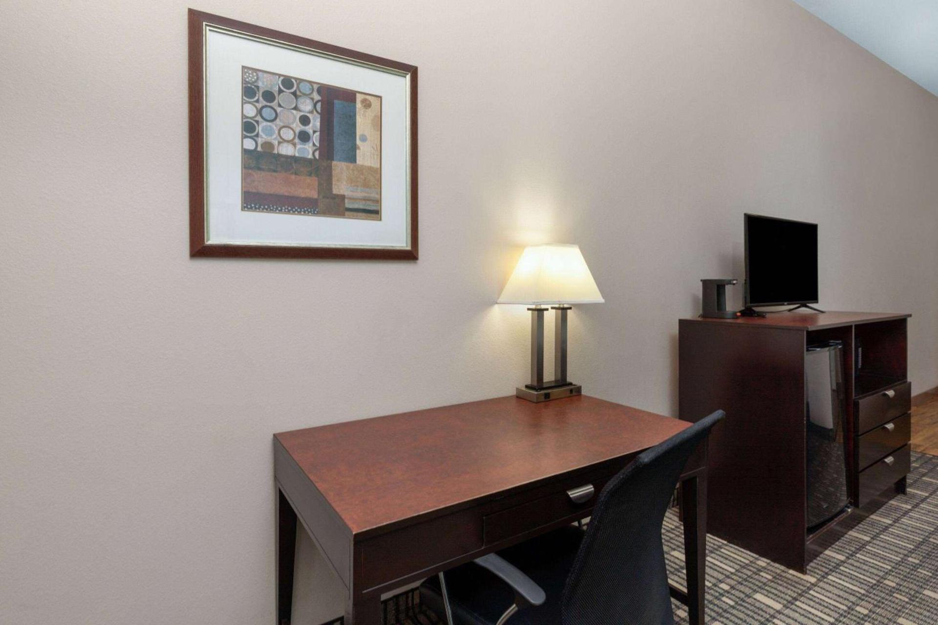 La Quinta by Wyndham Fort Worth - Lake Worth photo 45