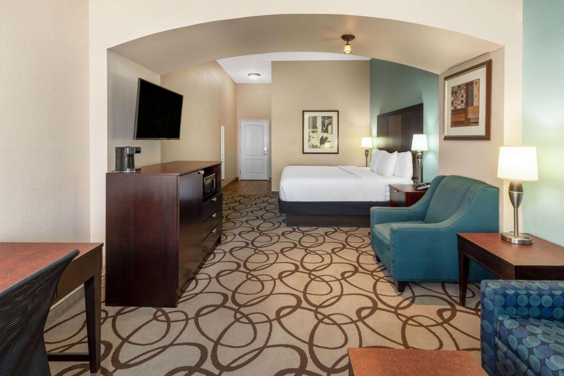 La Quinta by Wyndham Fort Worth - Lake Worth photo 53
