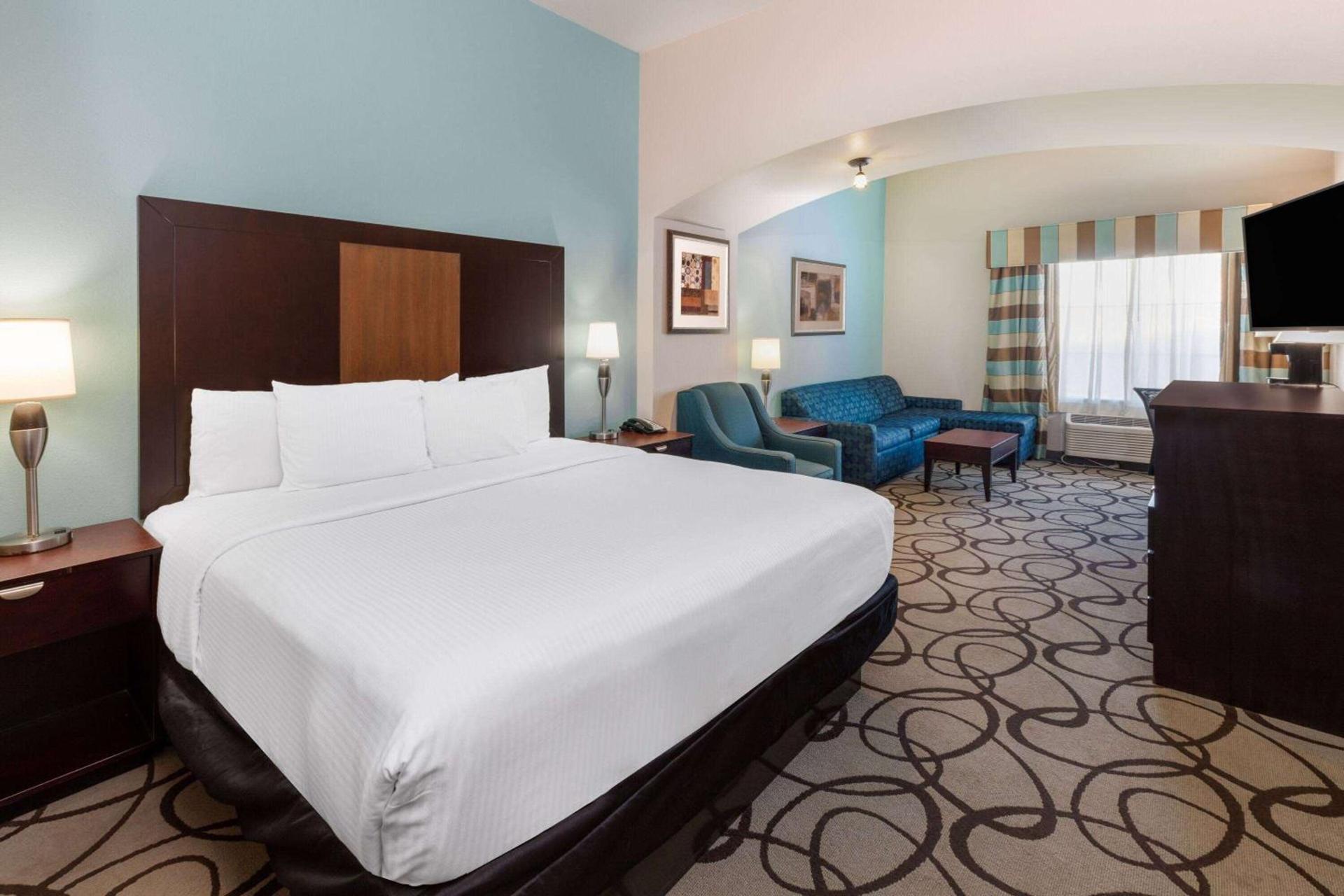 La Quinta by Wyndham Fort Worth - Lake Worth photo 54