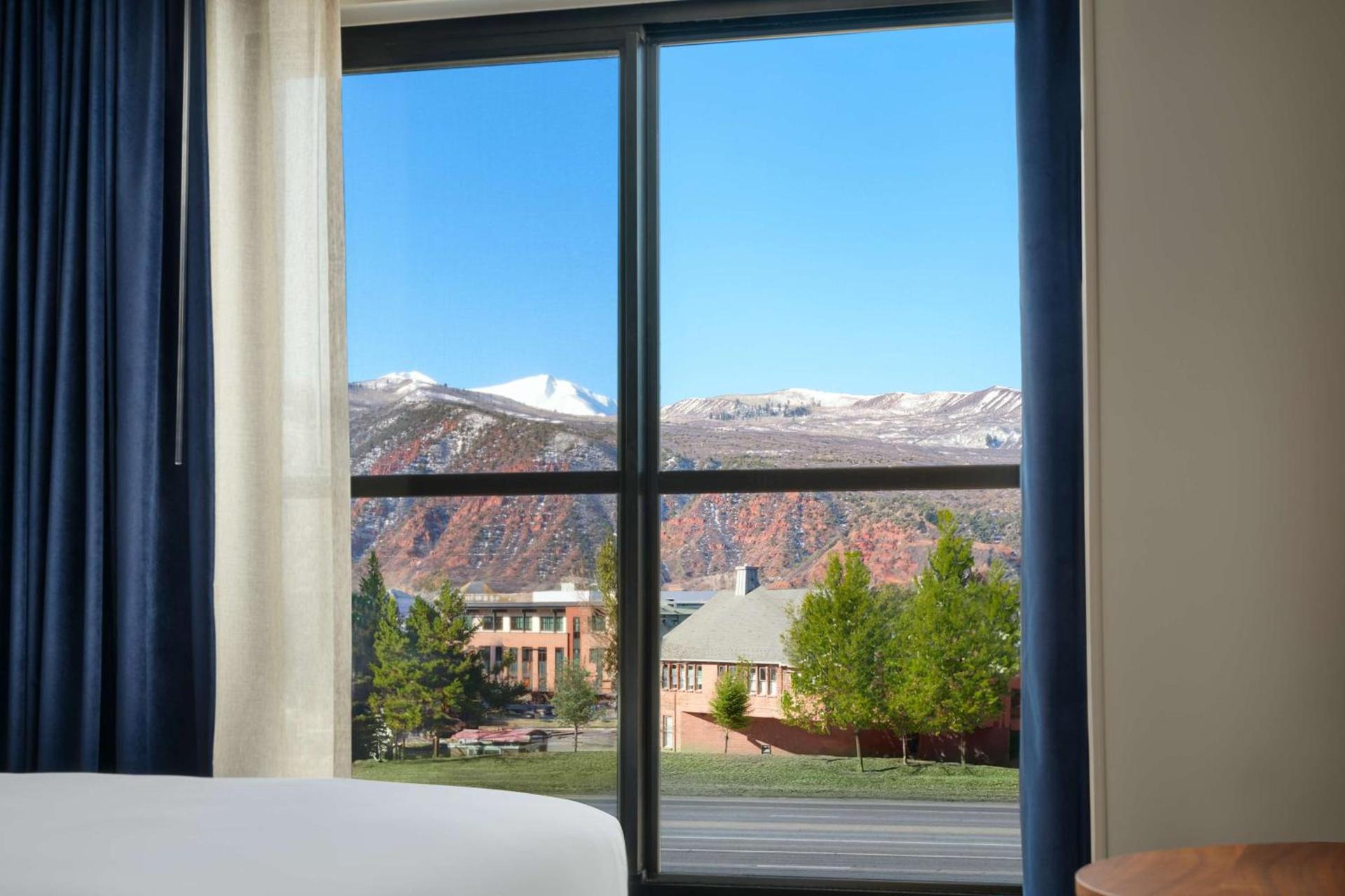 The Hoffmann Hotel Basalt Aspen Tapestry Collection Hilton photo 24