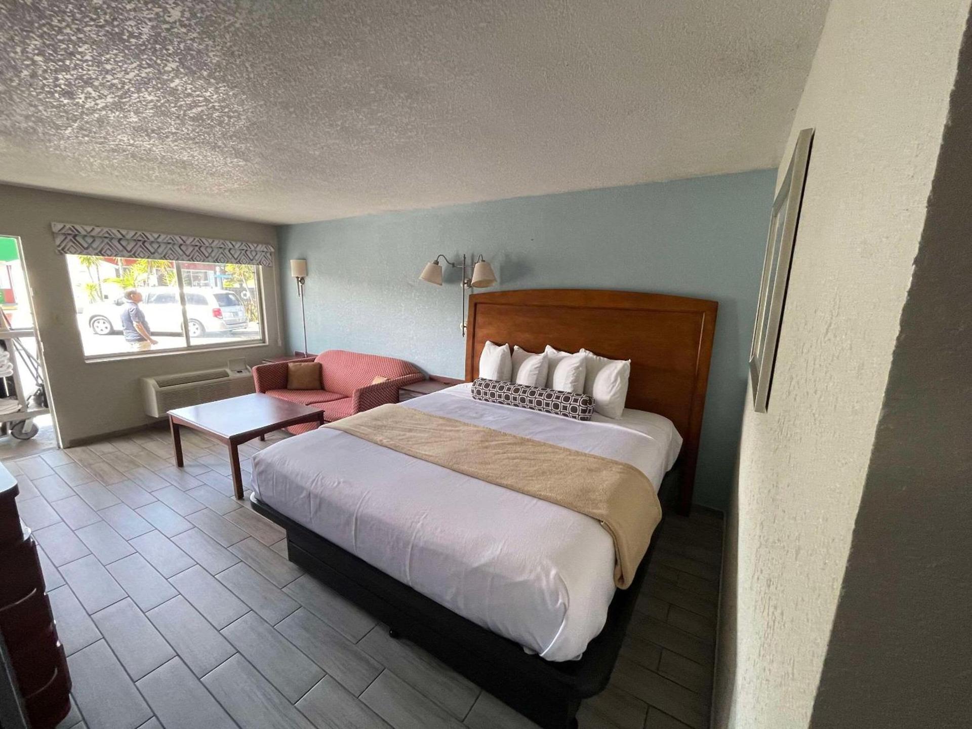 Rodeway Inn Lake Wales - Winter Haven photo 16