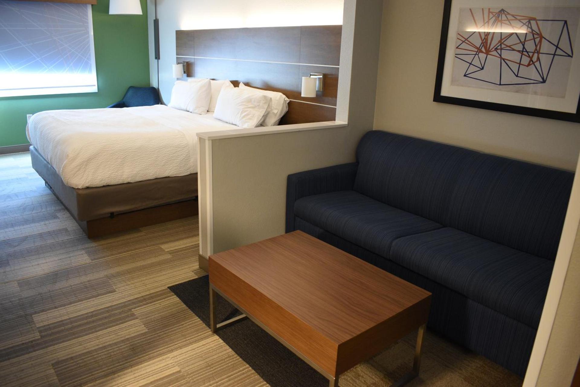 Holiday Inn Express Hotel & Suites Lincoln South by IHG photo 19