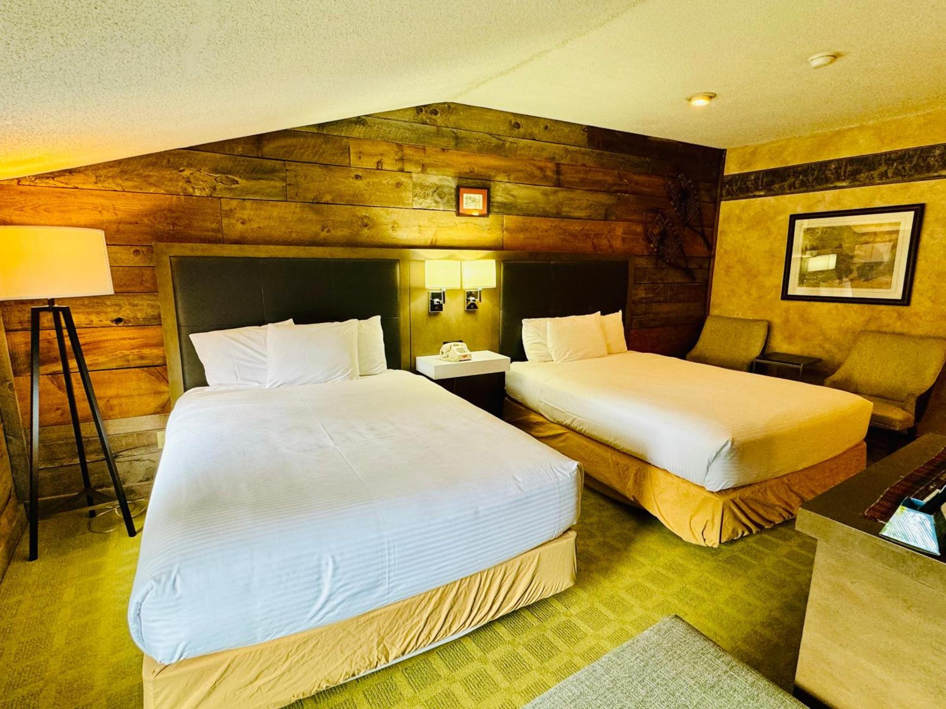 Merrill Farm Inn photo 41