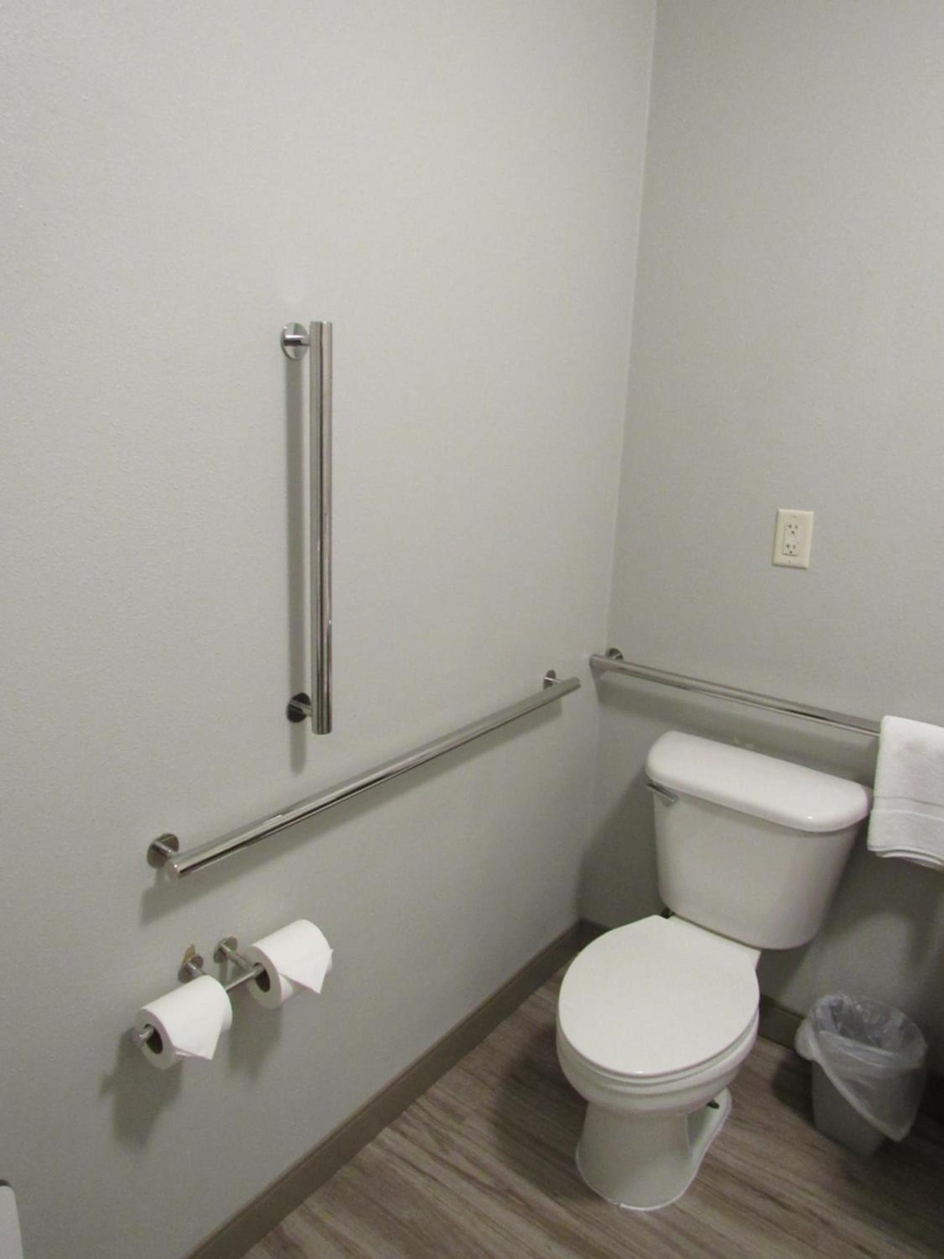 Holiday Inn Express Hotel & Suites Lincoln South by IHG photo 46