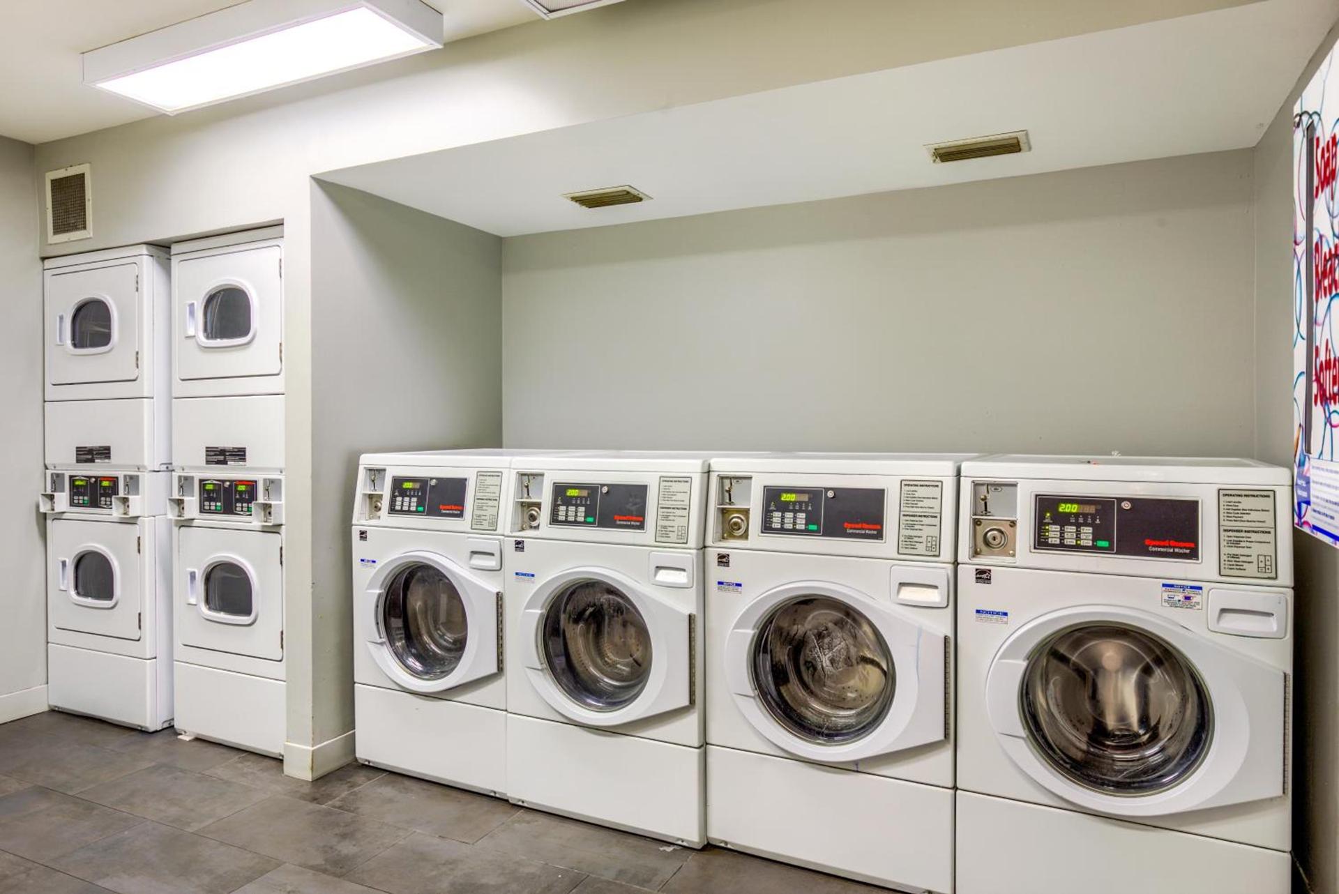 MainStay Suites photo 14