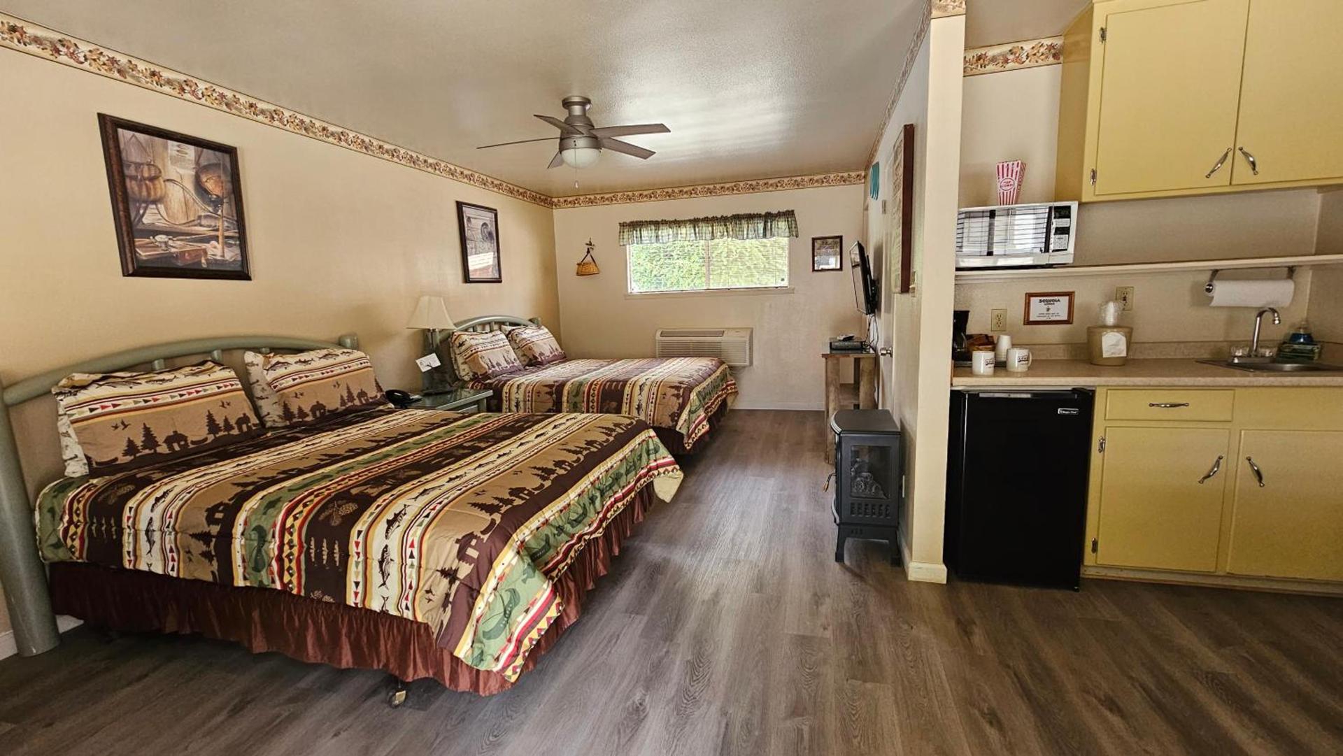 Sequoia Lodge photo 32