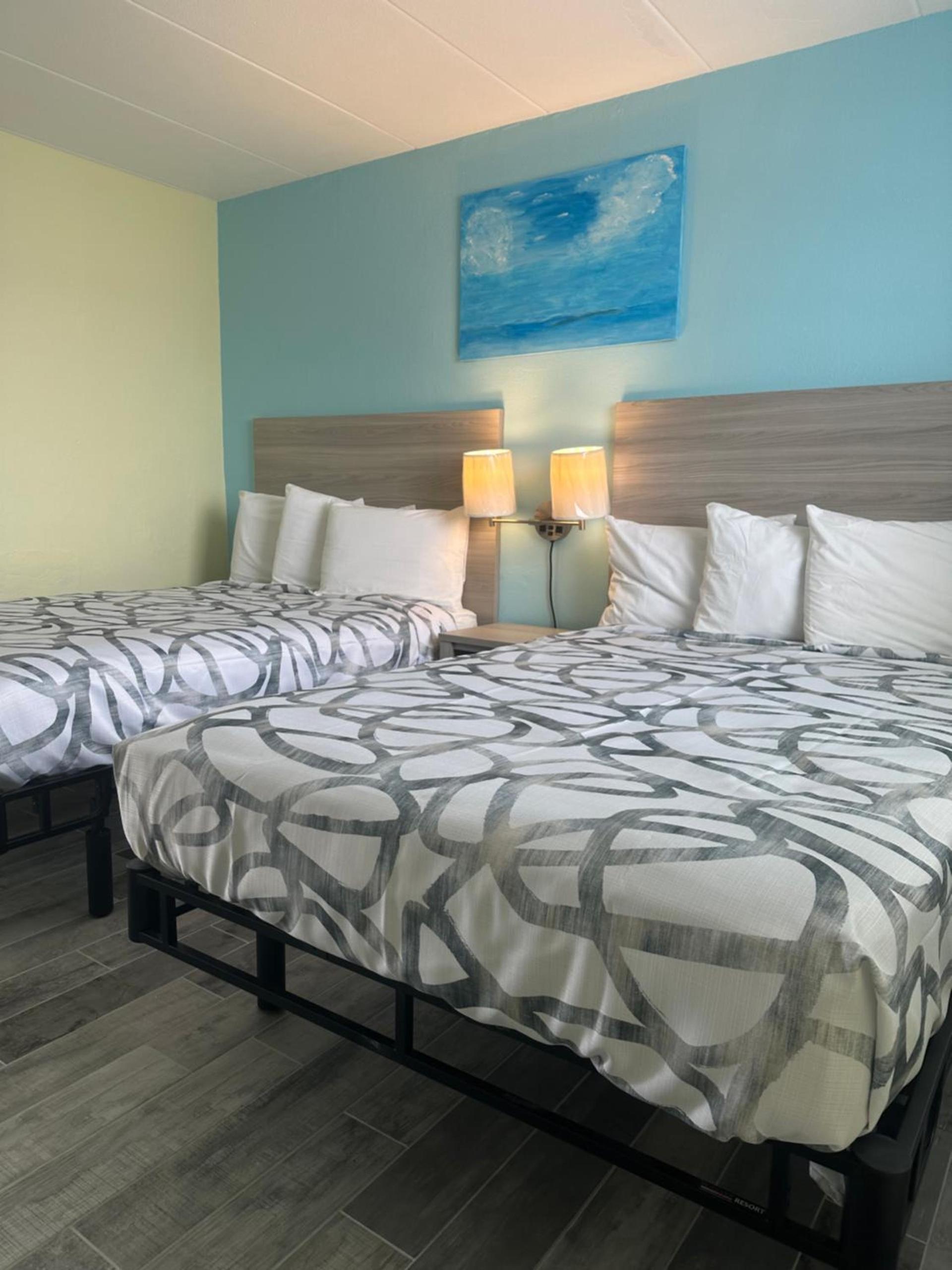 Royal Canadian Motel photo 65
