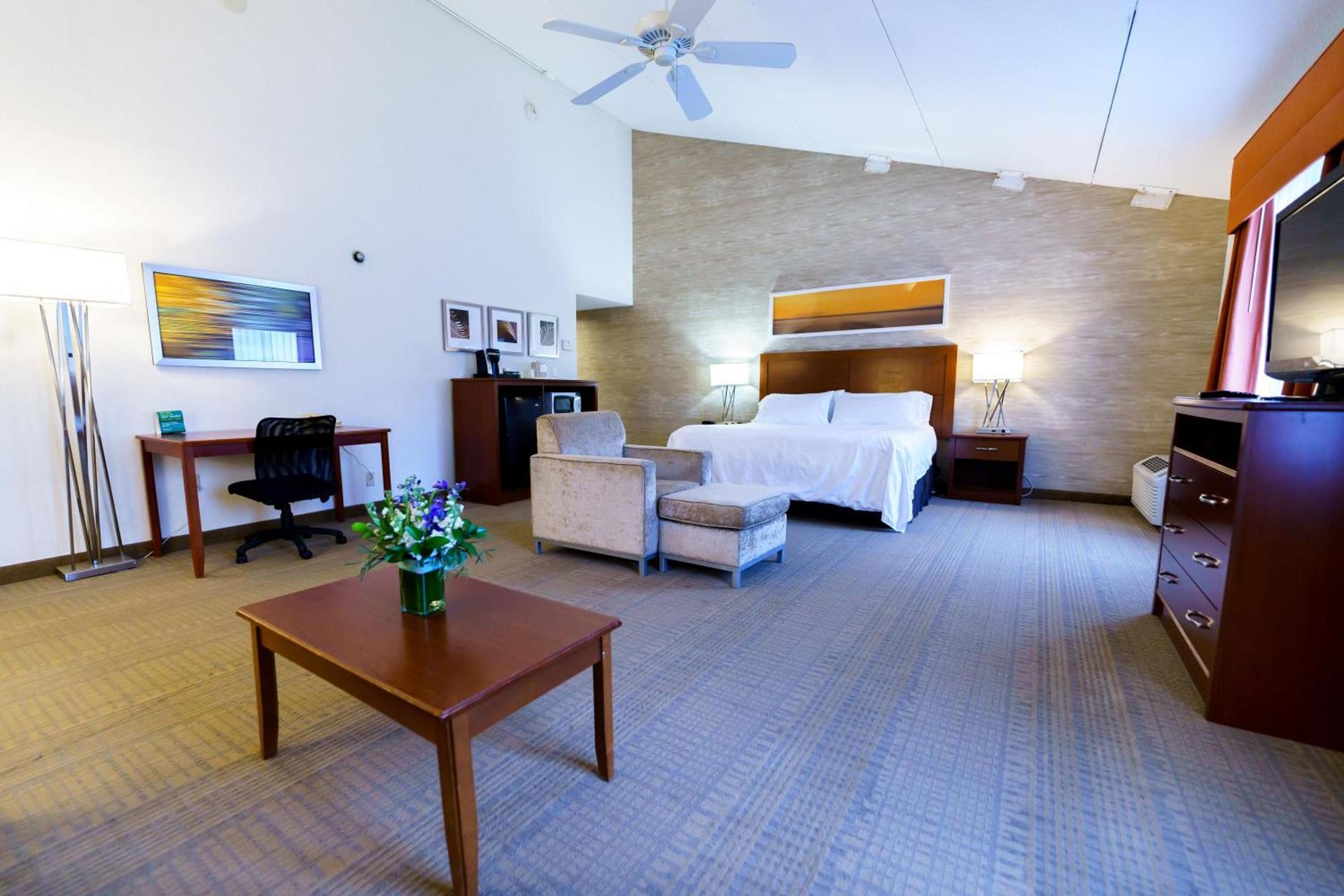 Iris Hotel Cape Cod photo 22