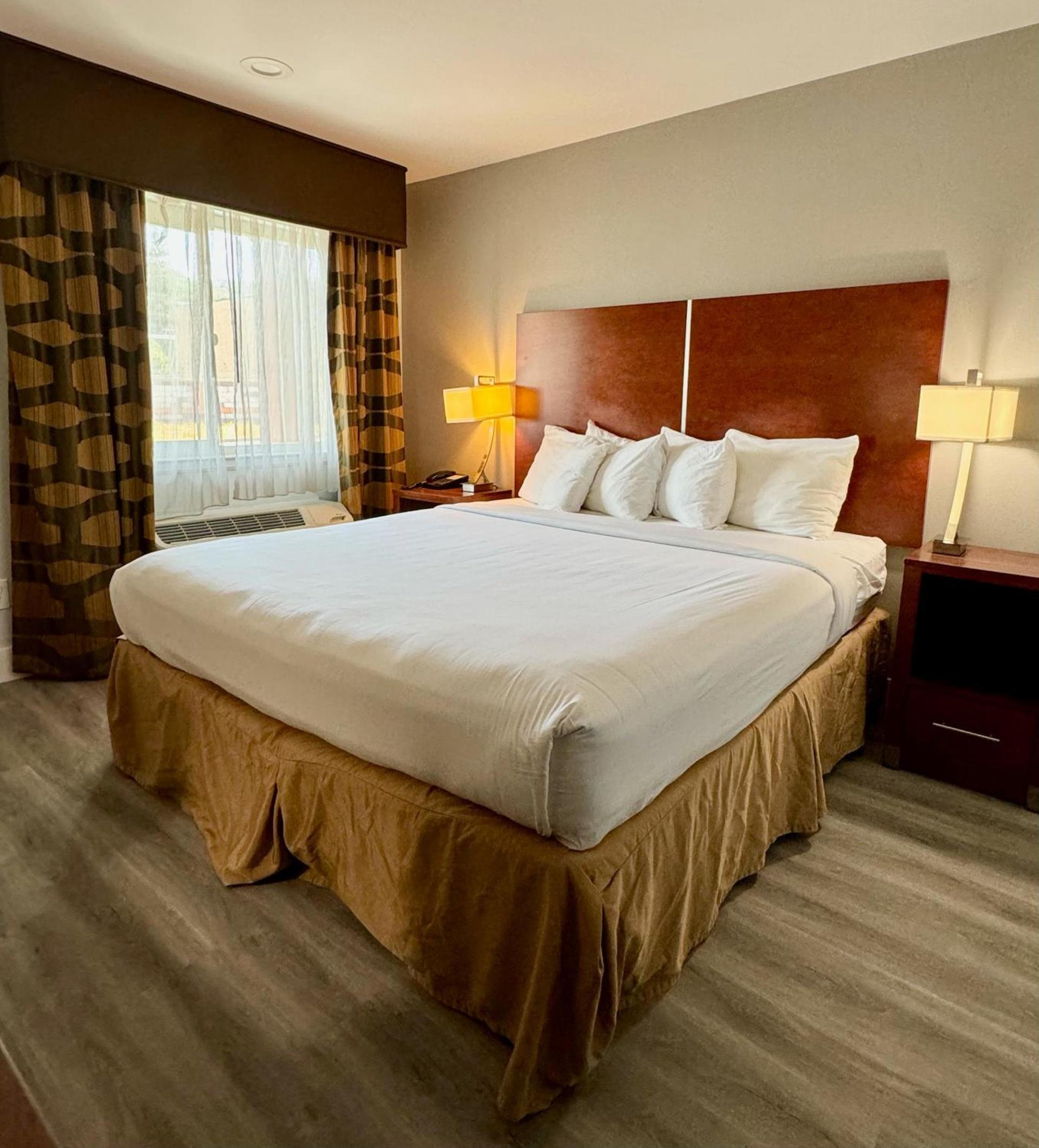 Rodeway Inn Martinez photo 4