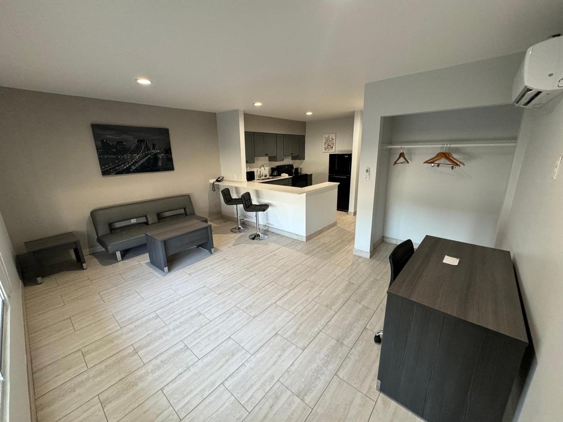 Studio 6-Englewood, FL photo 33