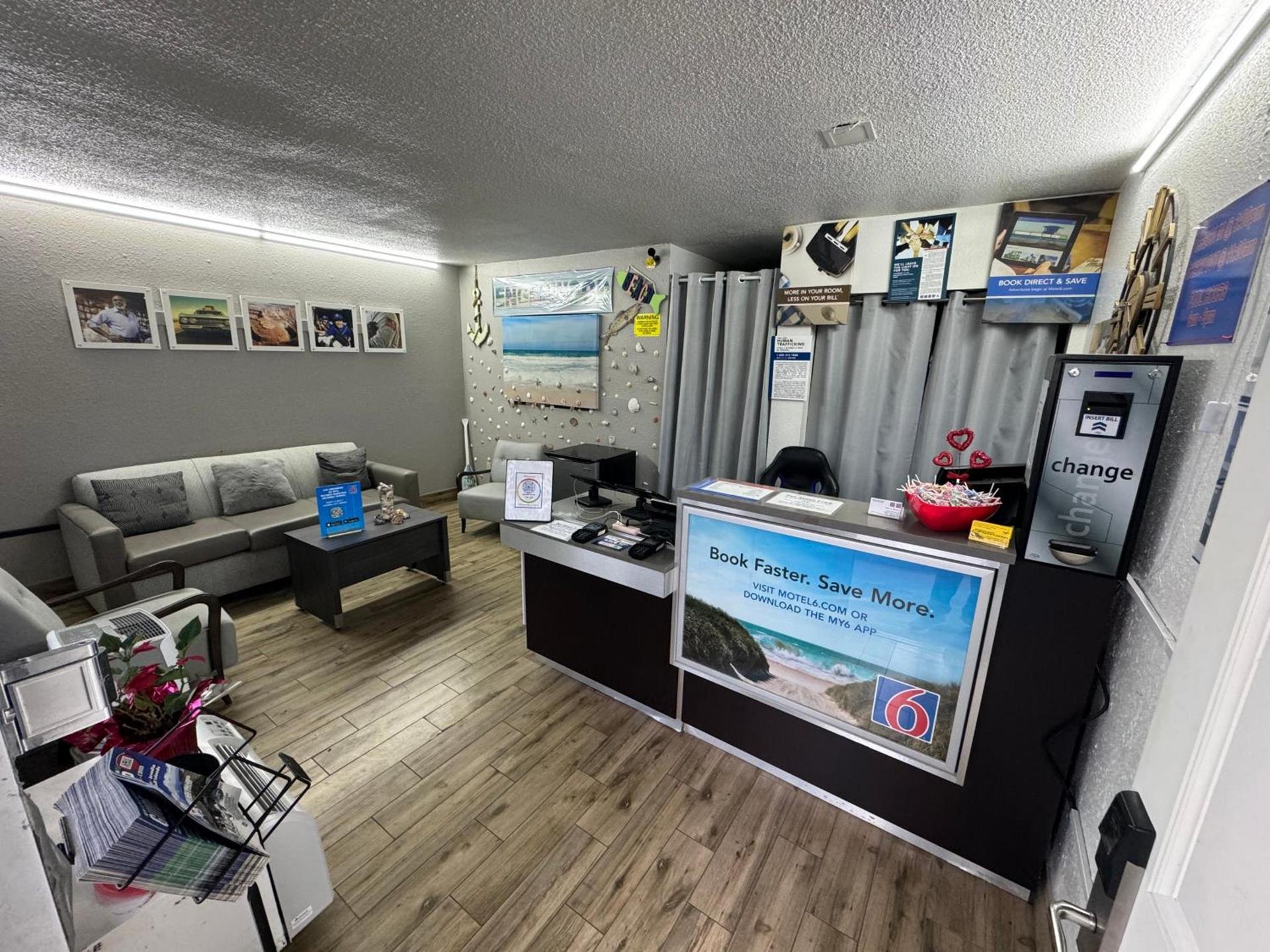Studio 6-Englewood, FL photo 47
