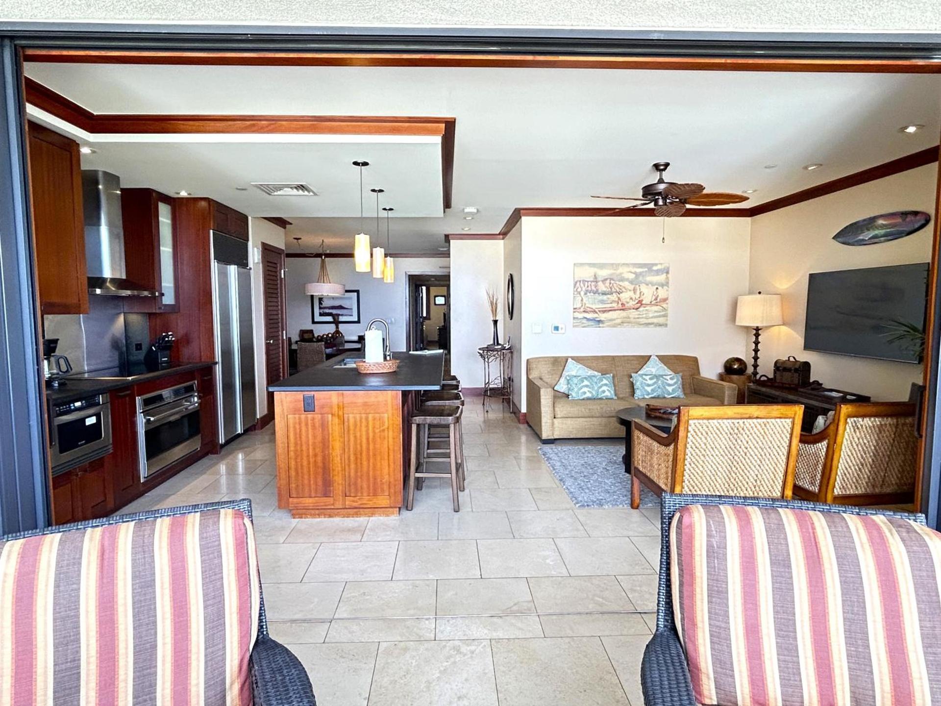 KBV O1002 Ocean View Spacious 3 Bedroom Unit photo 25