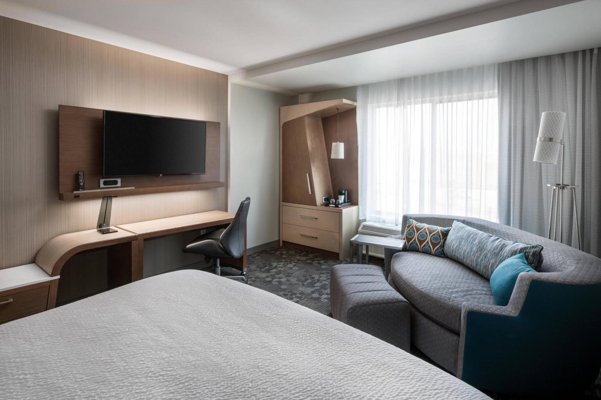 Courtyard by Marriott Pullman photo 10