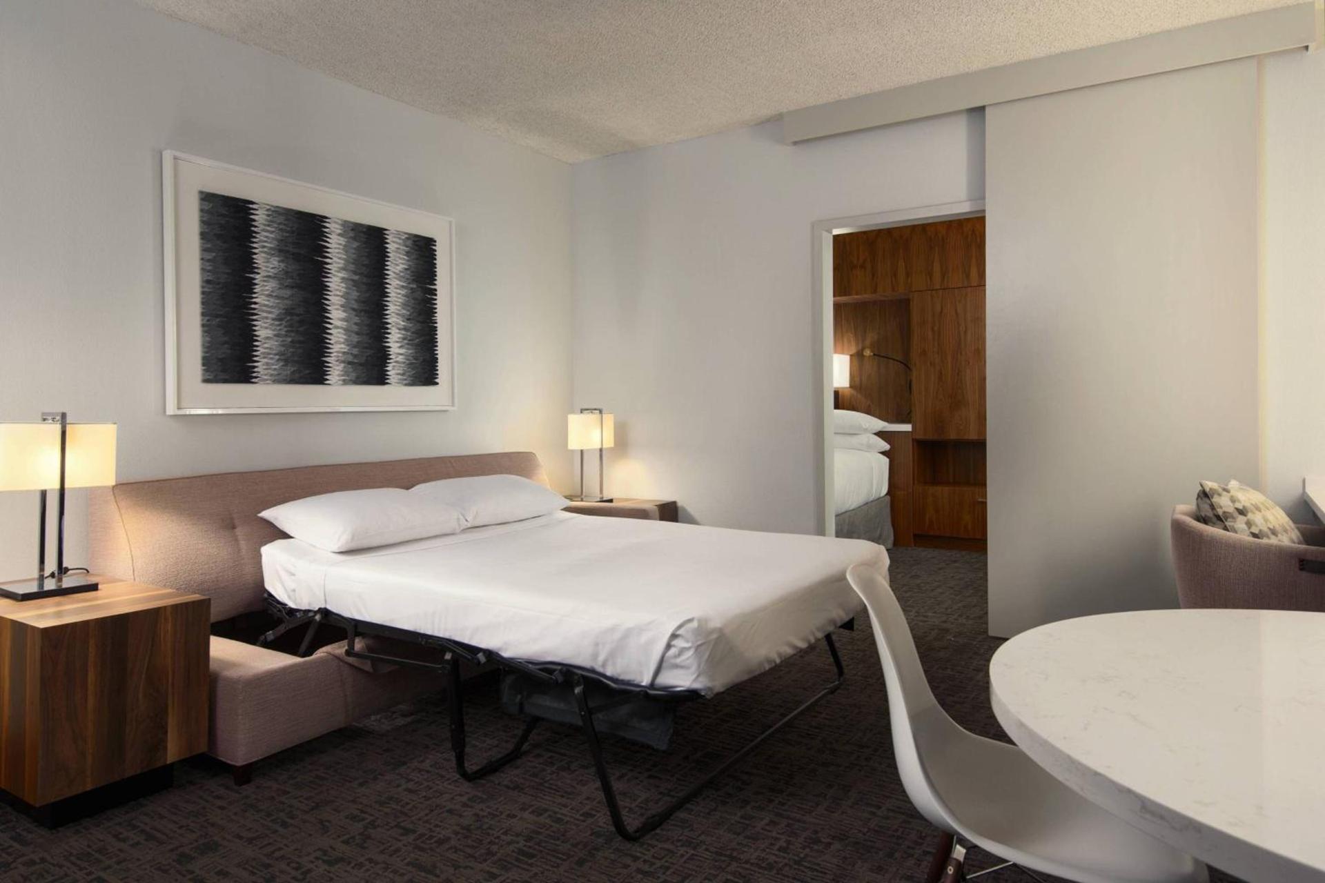 Renaissance Palm Springs Hotel photo 41