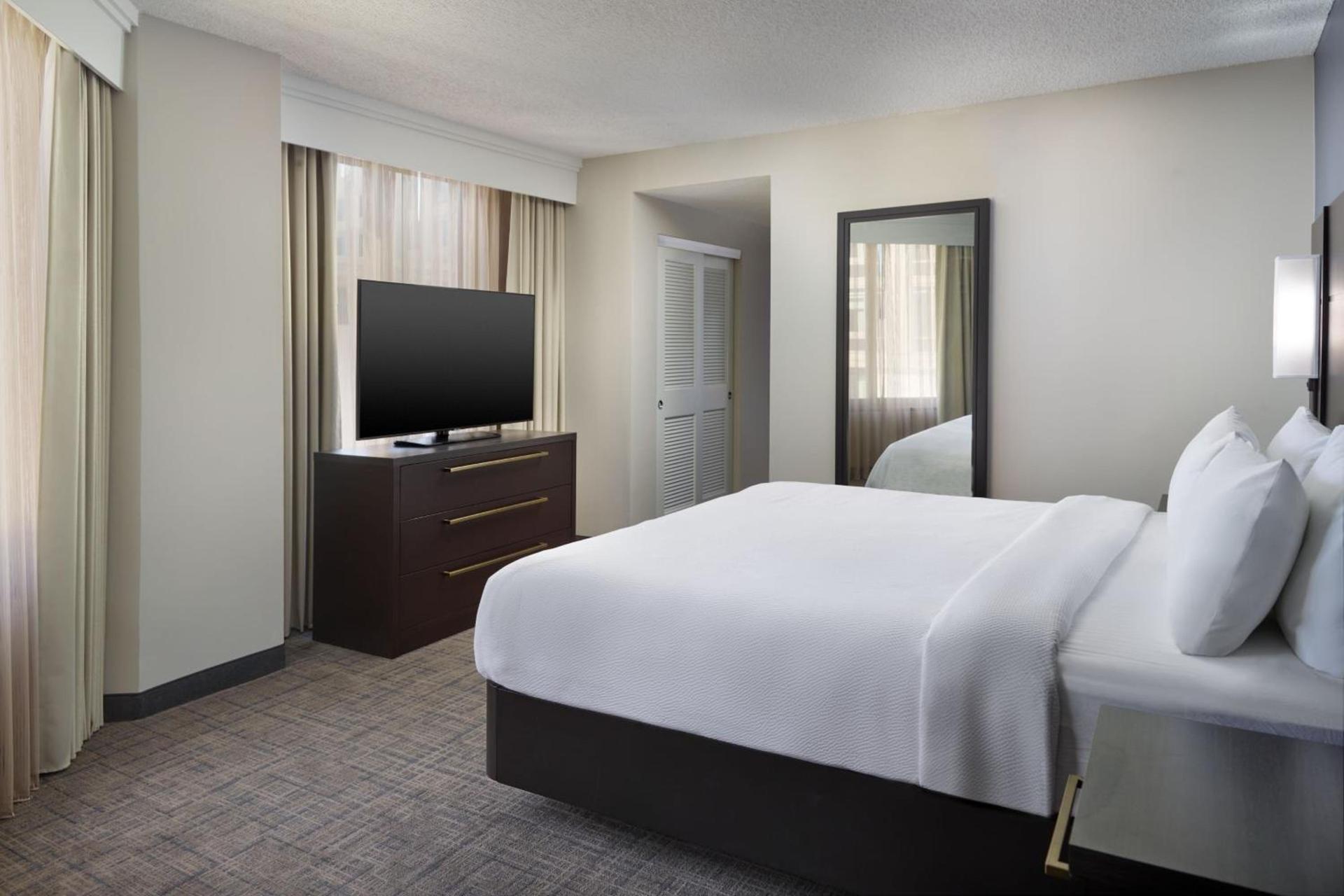 Residence Inn Bethesda Downtown photo 14