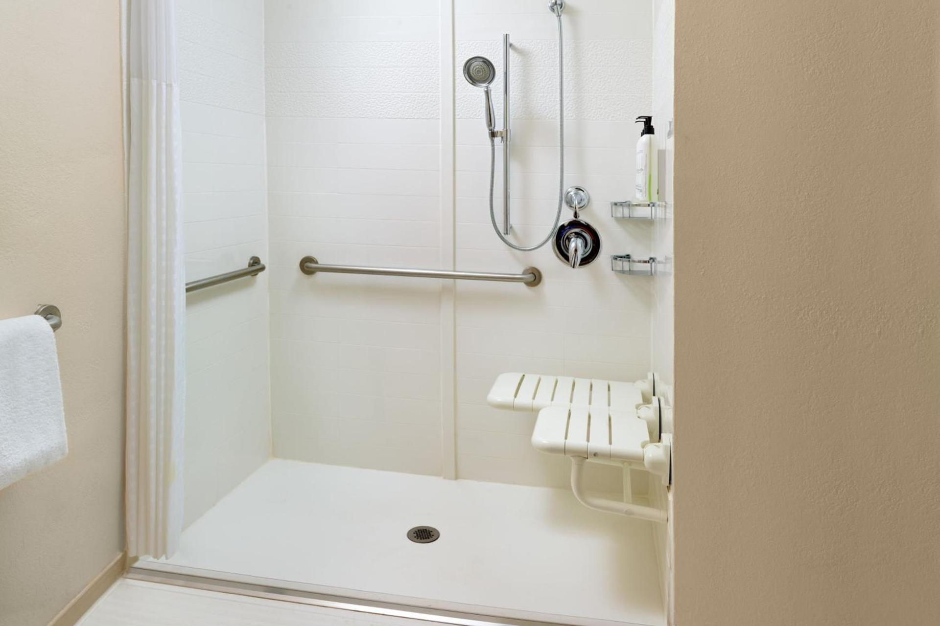 Fairfield Inn & Suites by Marriott Atlanta Buckhead photo 10
