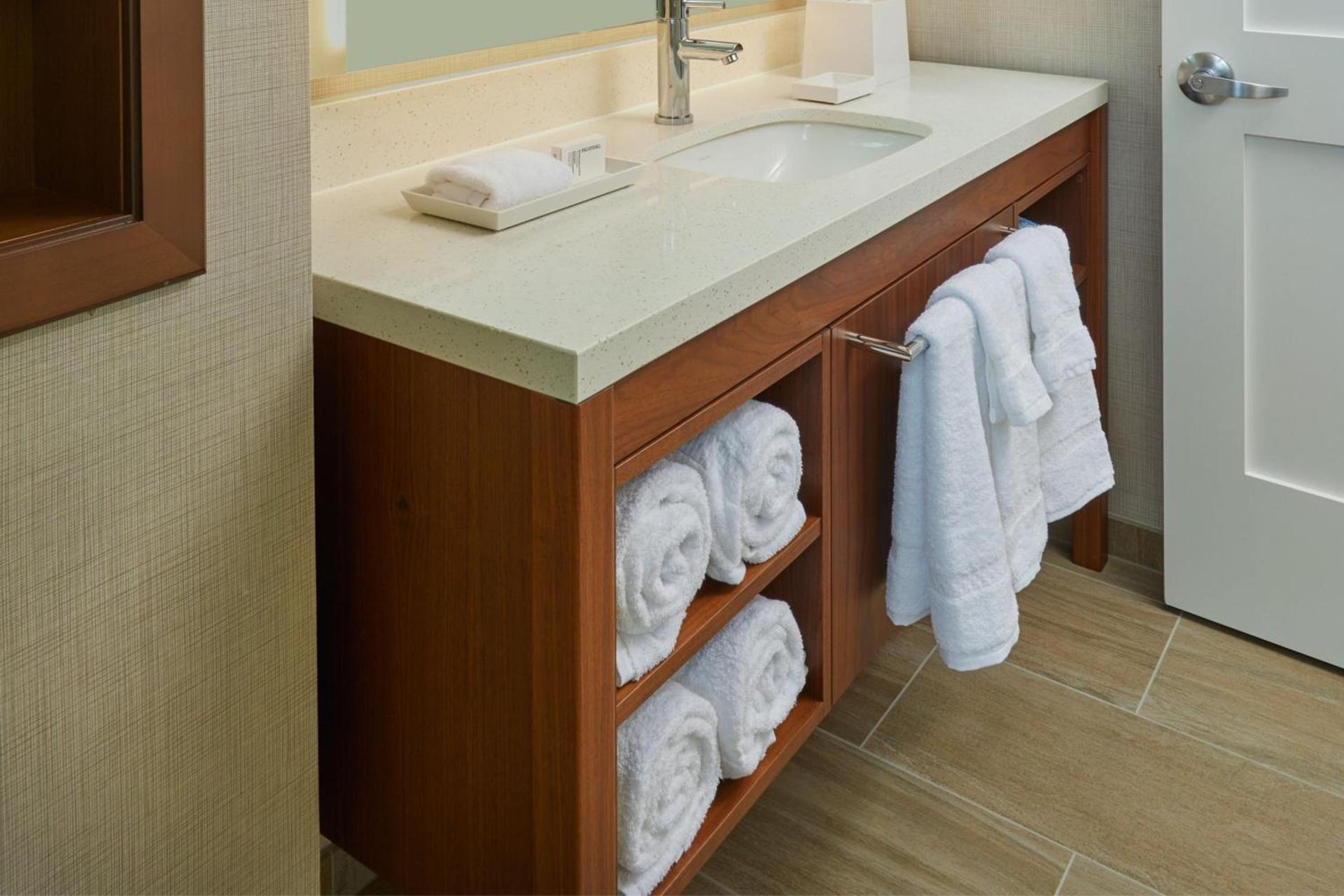 Residence Inn by Marriott Oahu Kapolei photo 16