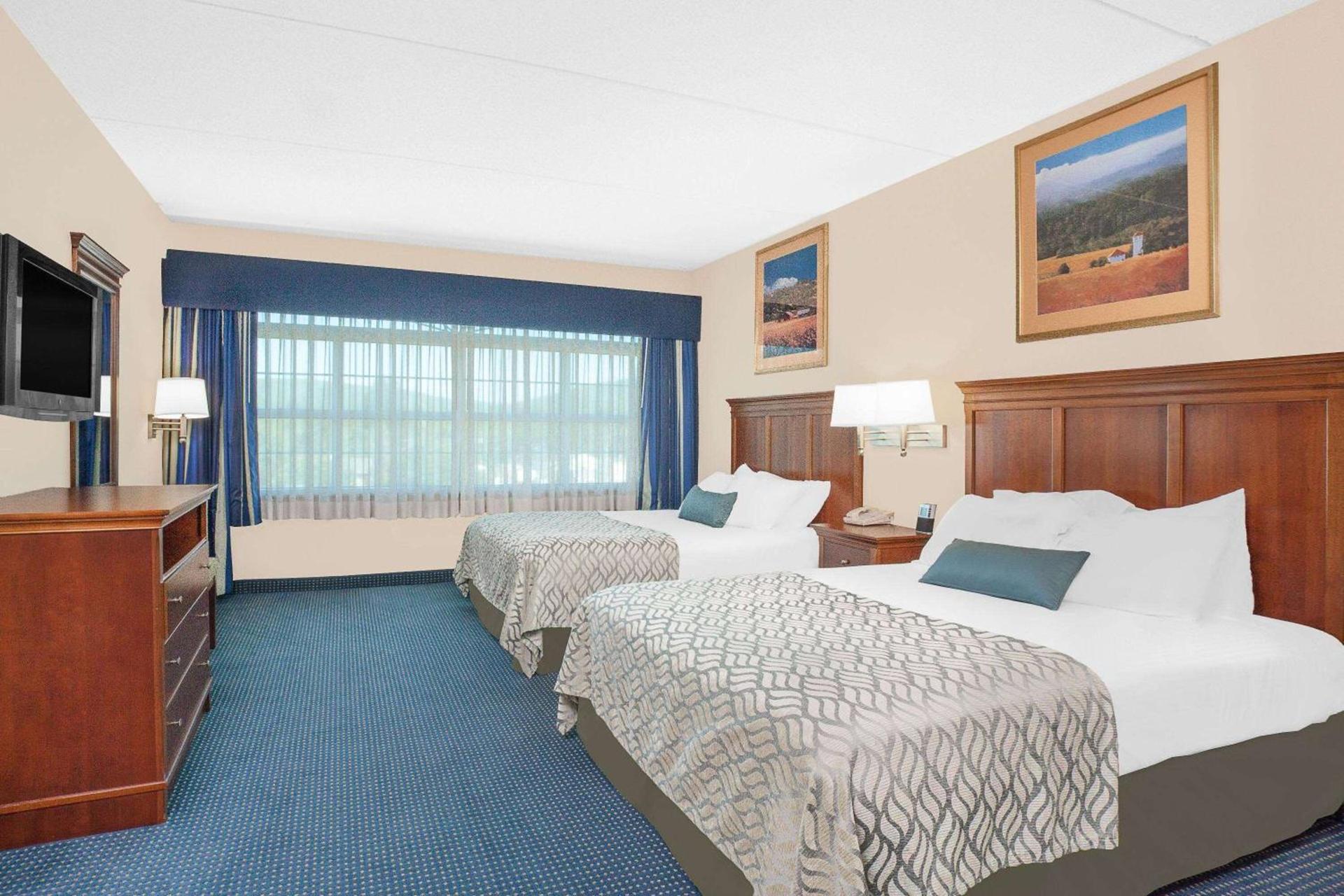 Wingate by Wyndham Ellicottville photo 7