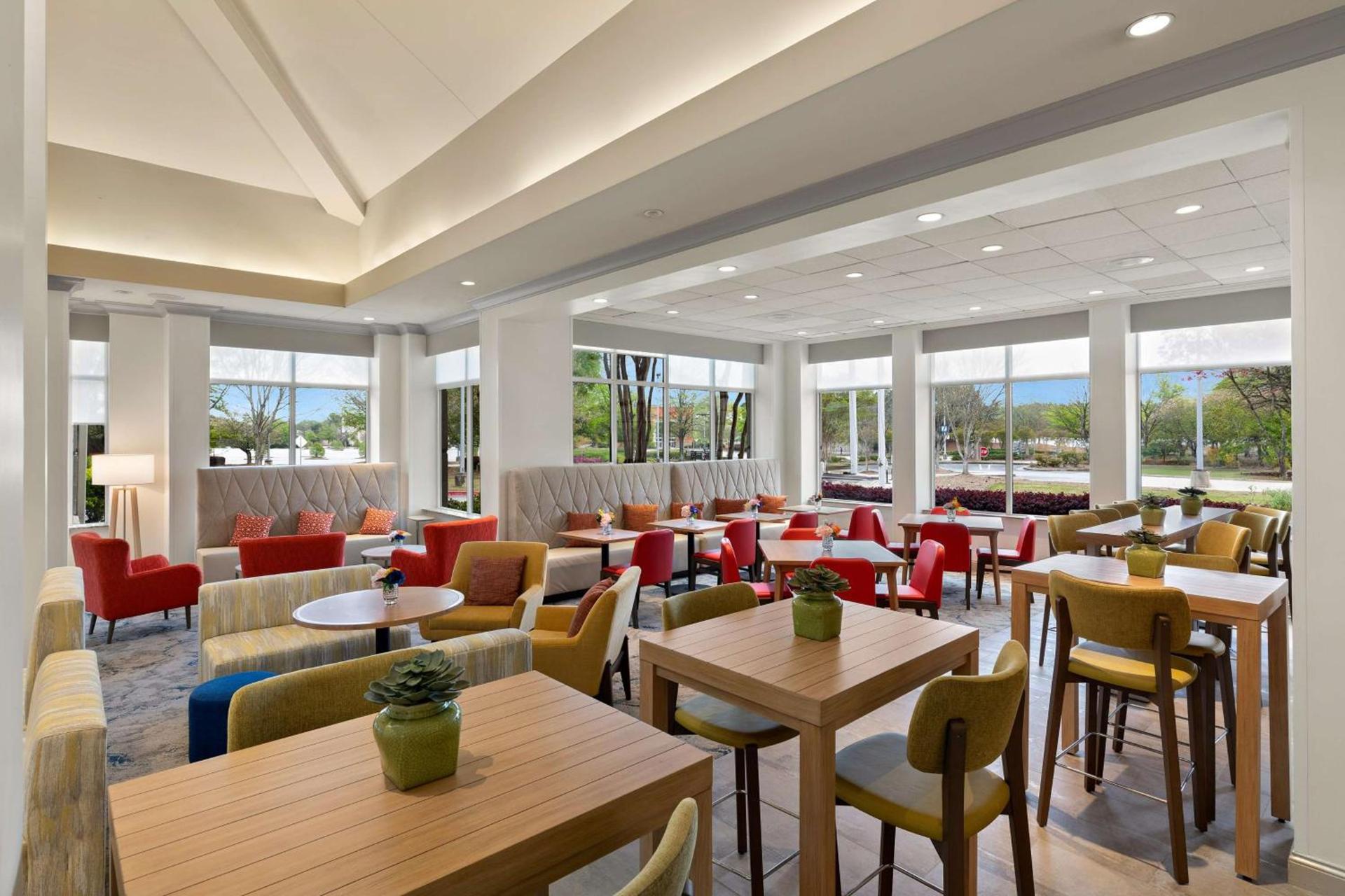 Hilton Garden Inn Atlanta East/Stonecrest photo 11