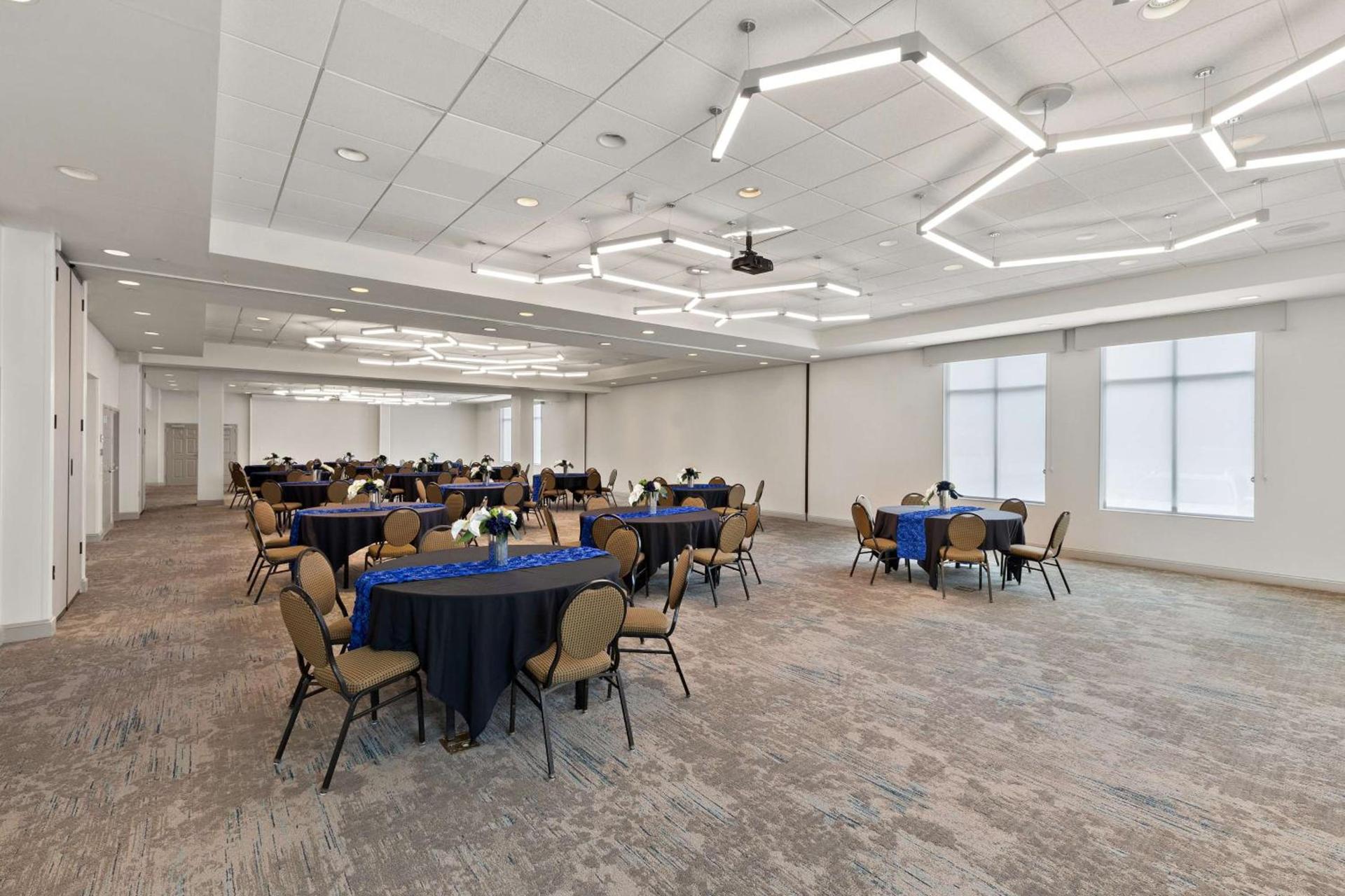 Hilton Garden Inn Atlanta East/Stonecrest photo 47