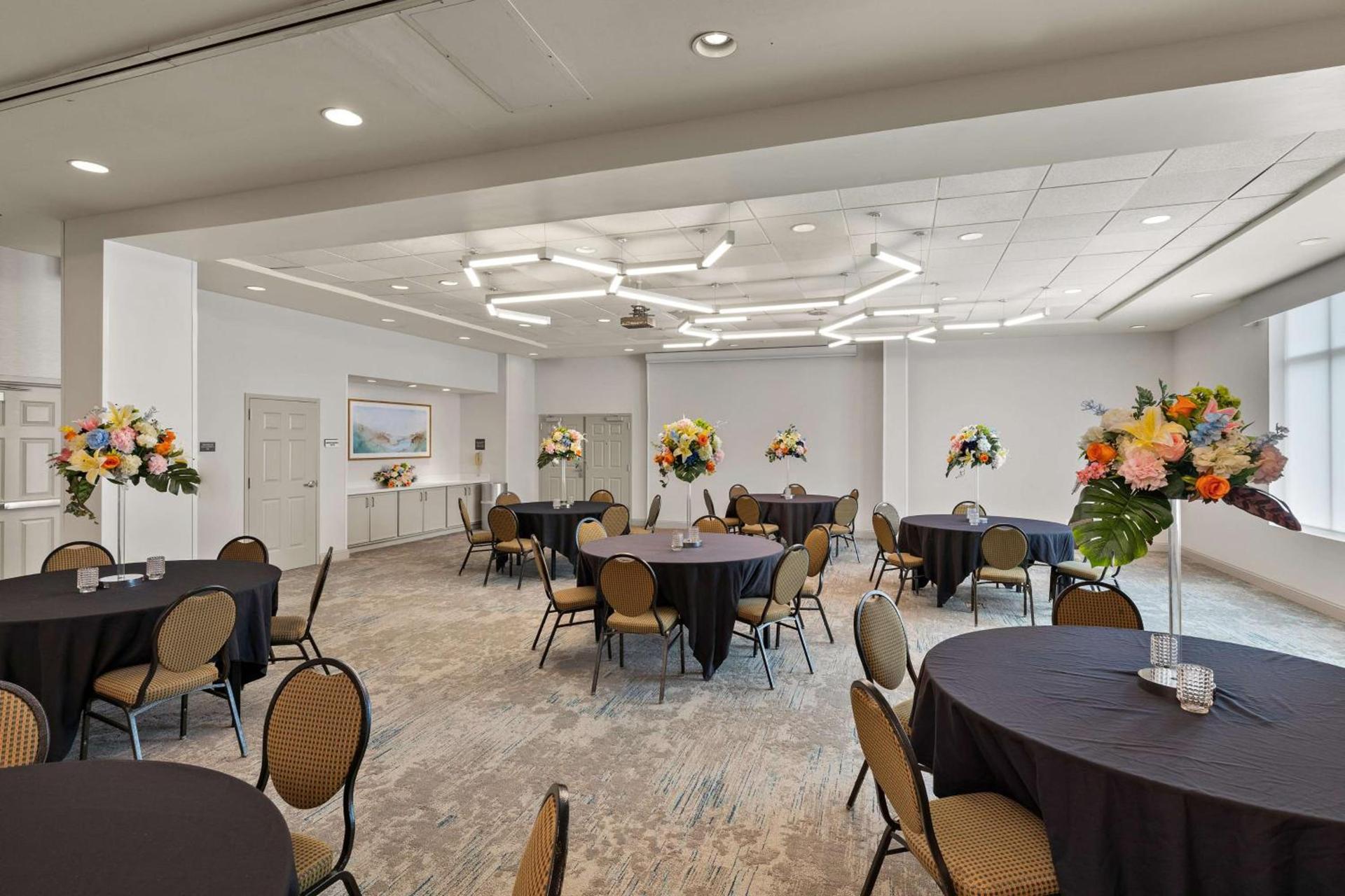 Hilton Garden Inn Atlanta East/Stonecrest photo 48