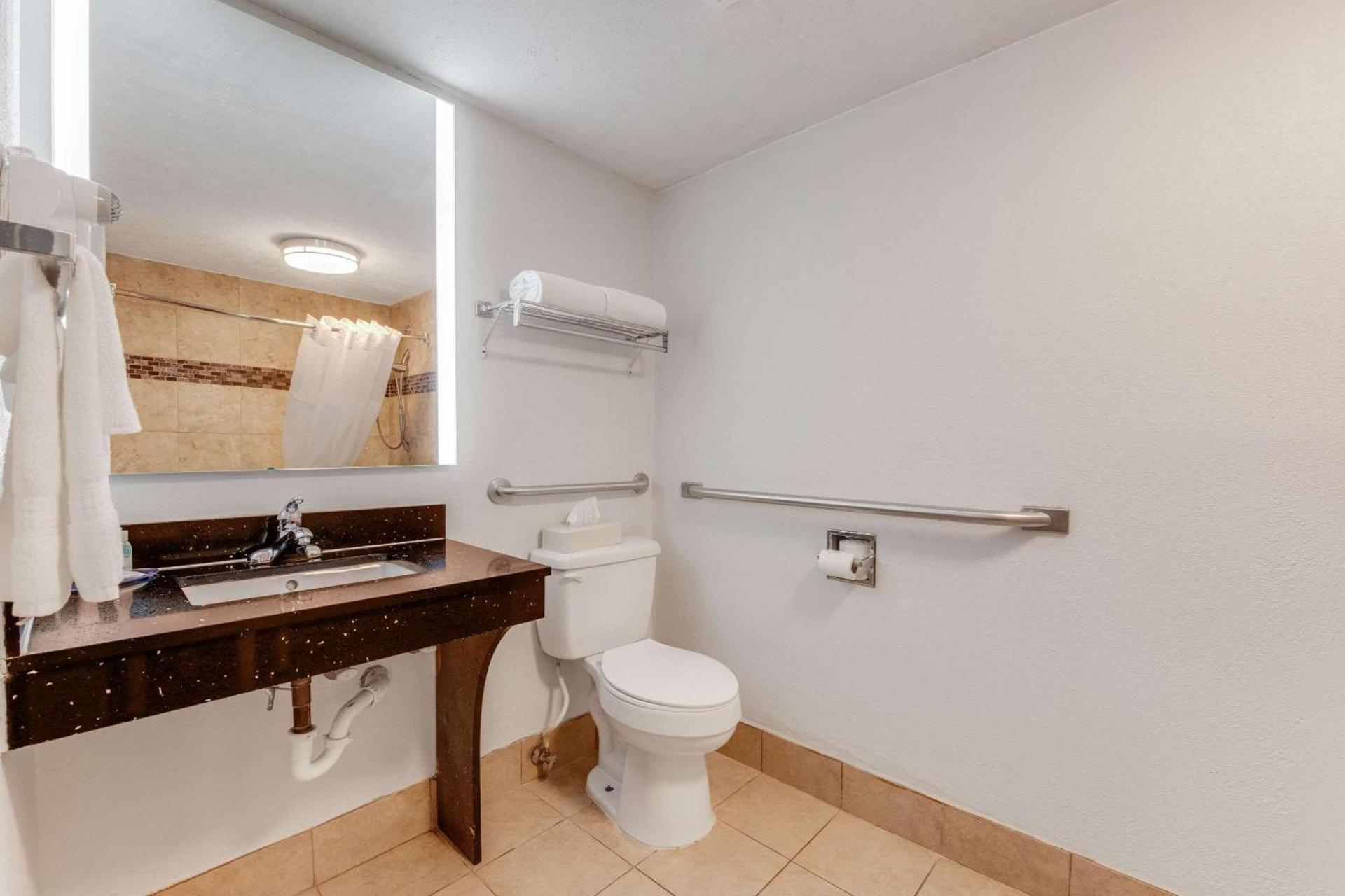 Comfort Inn Thomasville I-85 photo 13