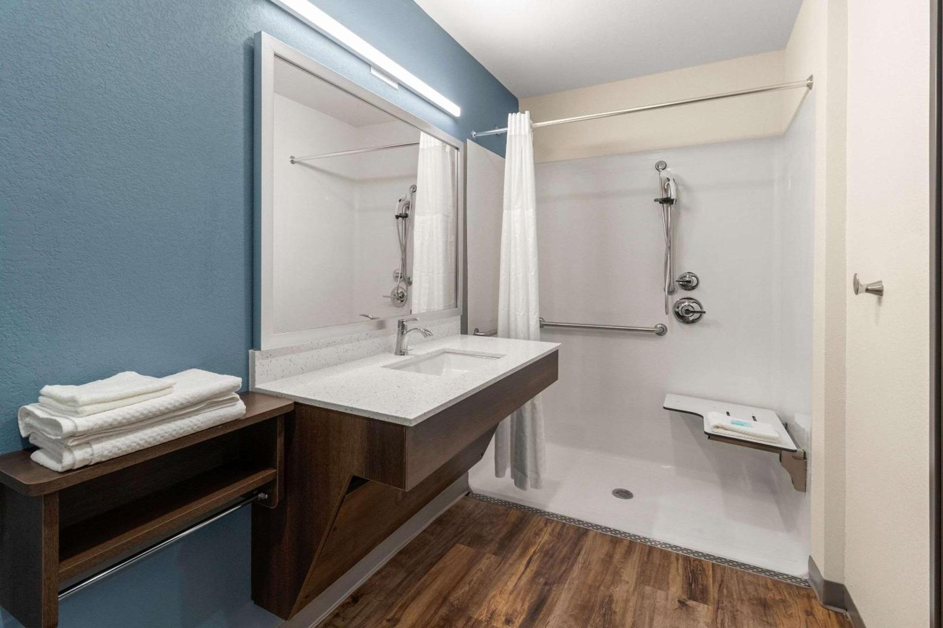 WoodSpring Suites Bowling Green I-65 photo 8
