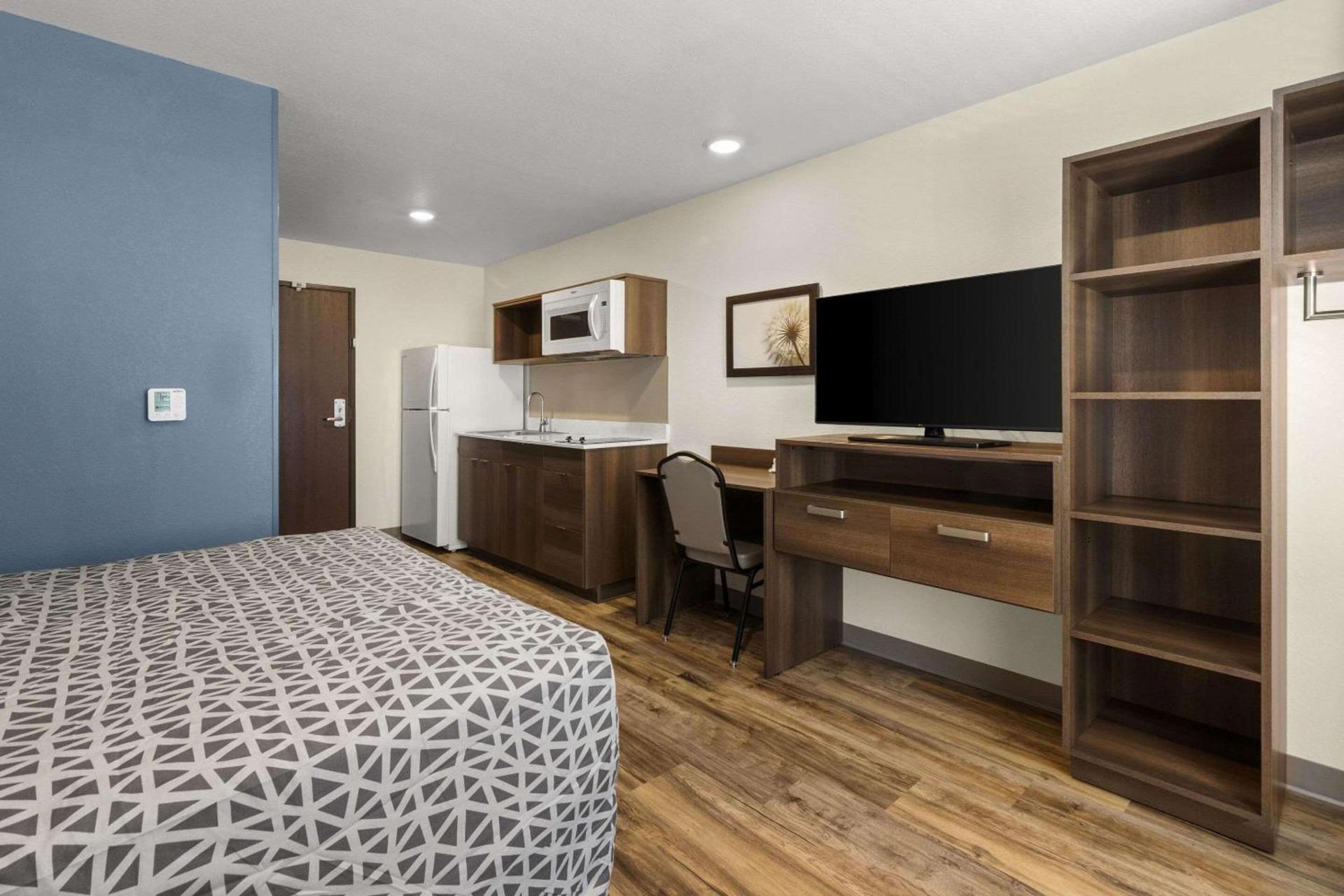 WoodSpring Suites Bowling Green I-65 photo 30