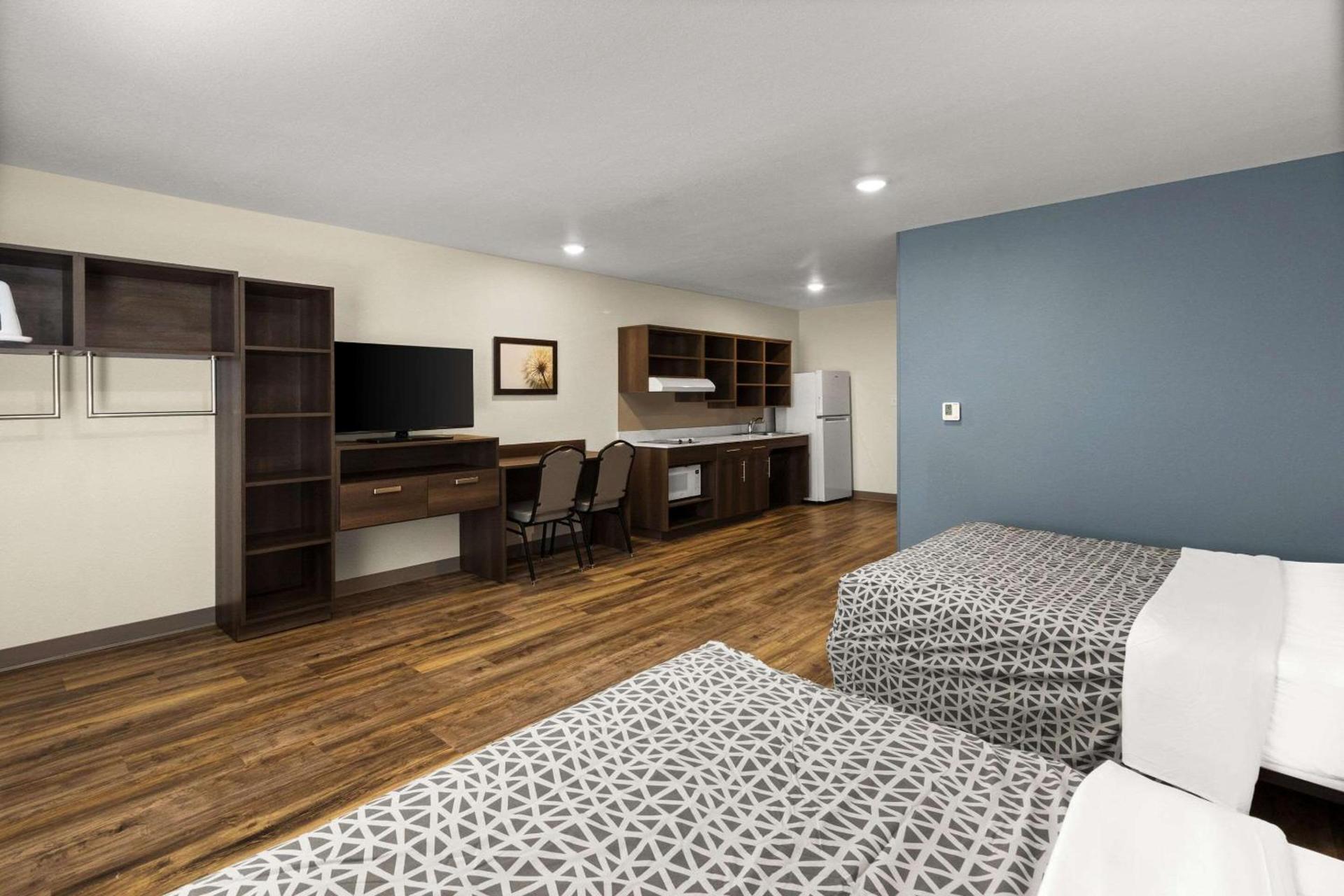 WoodSpring Suites Bowling Green I-65 photo 18