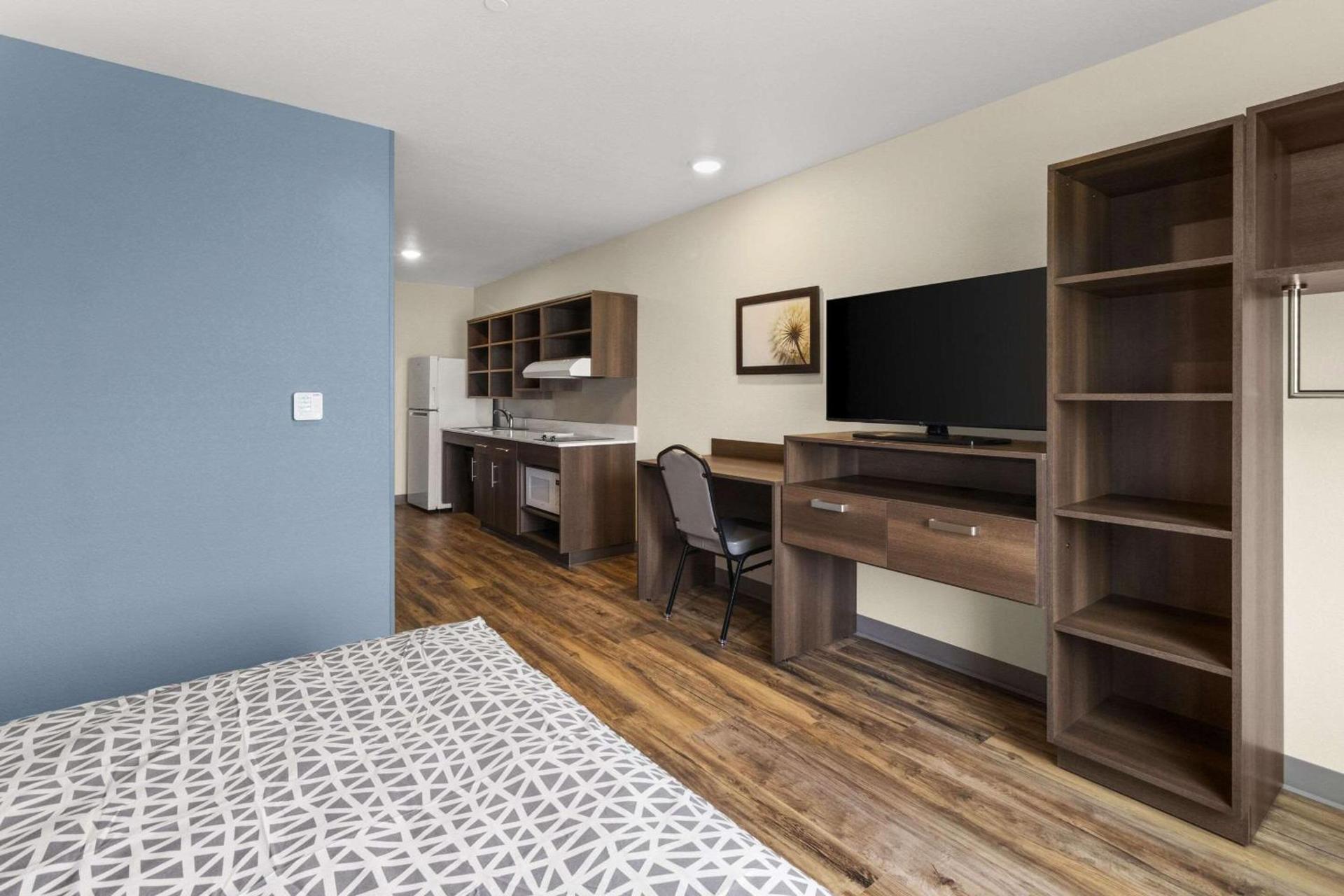 WoodSpring Suites Bowling Green I-65 photo 21