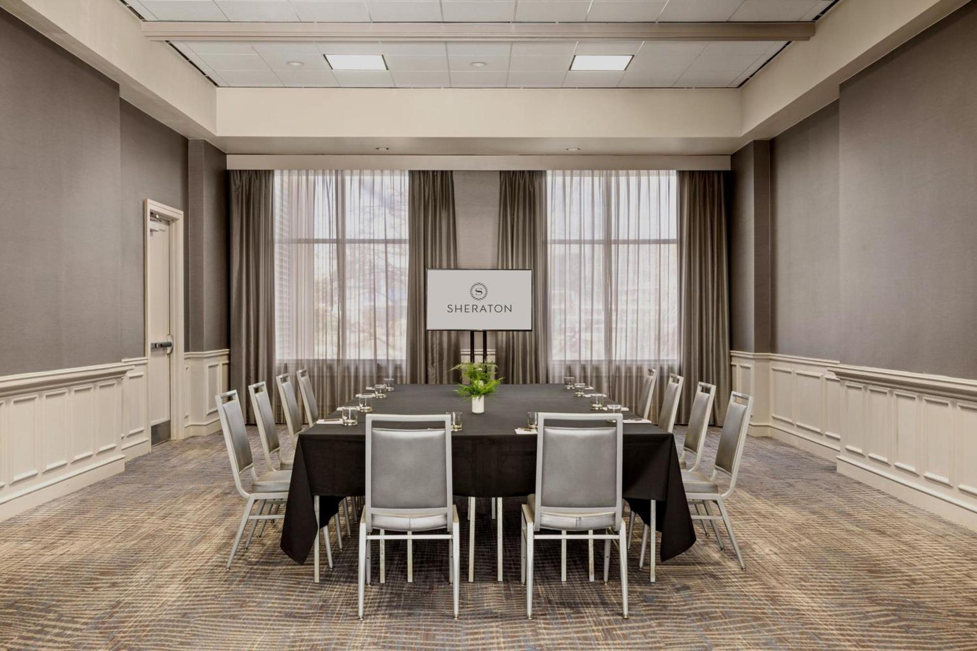 Sheraton Suites Galleria Atlanta photo 51