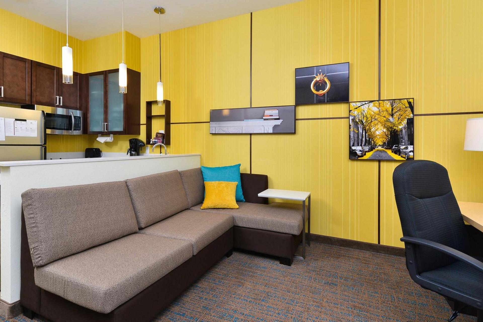 Residence Inn by Marriott Champaign photo 12