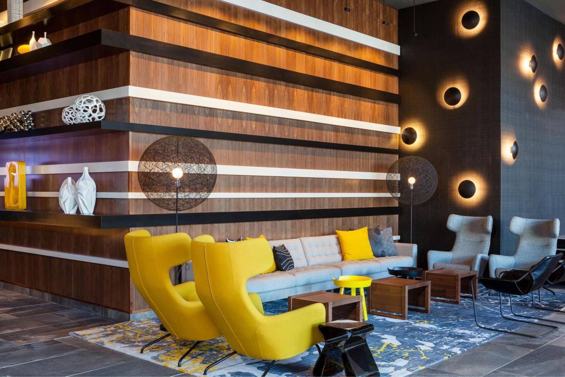 Le Meridien Charlotte photo 2