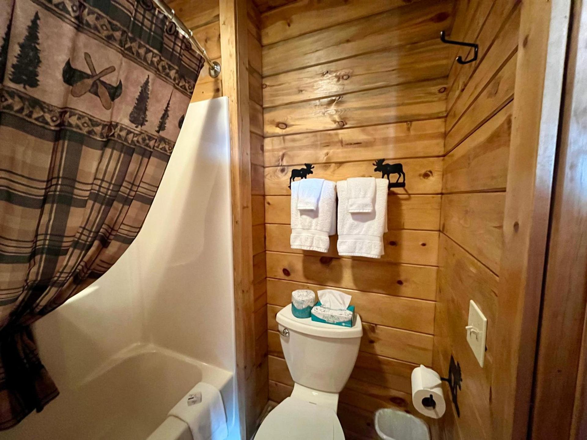 Badlands Frontier Cabins photo 55