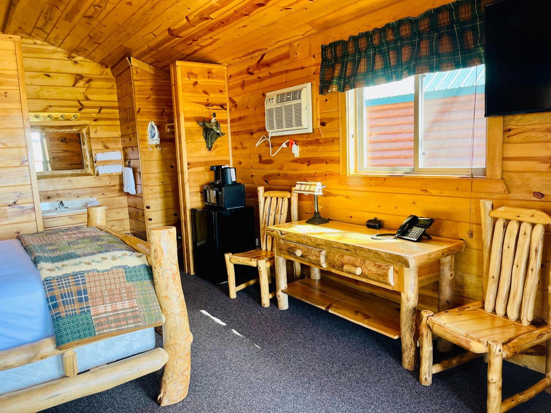 Badlands Frontier Cabins photo 67