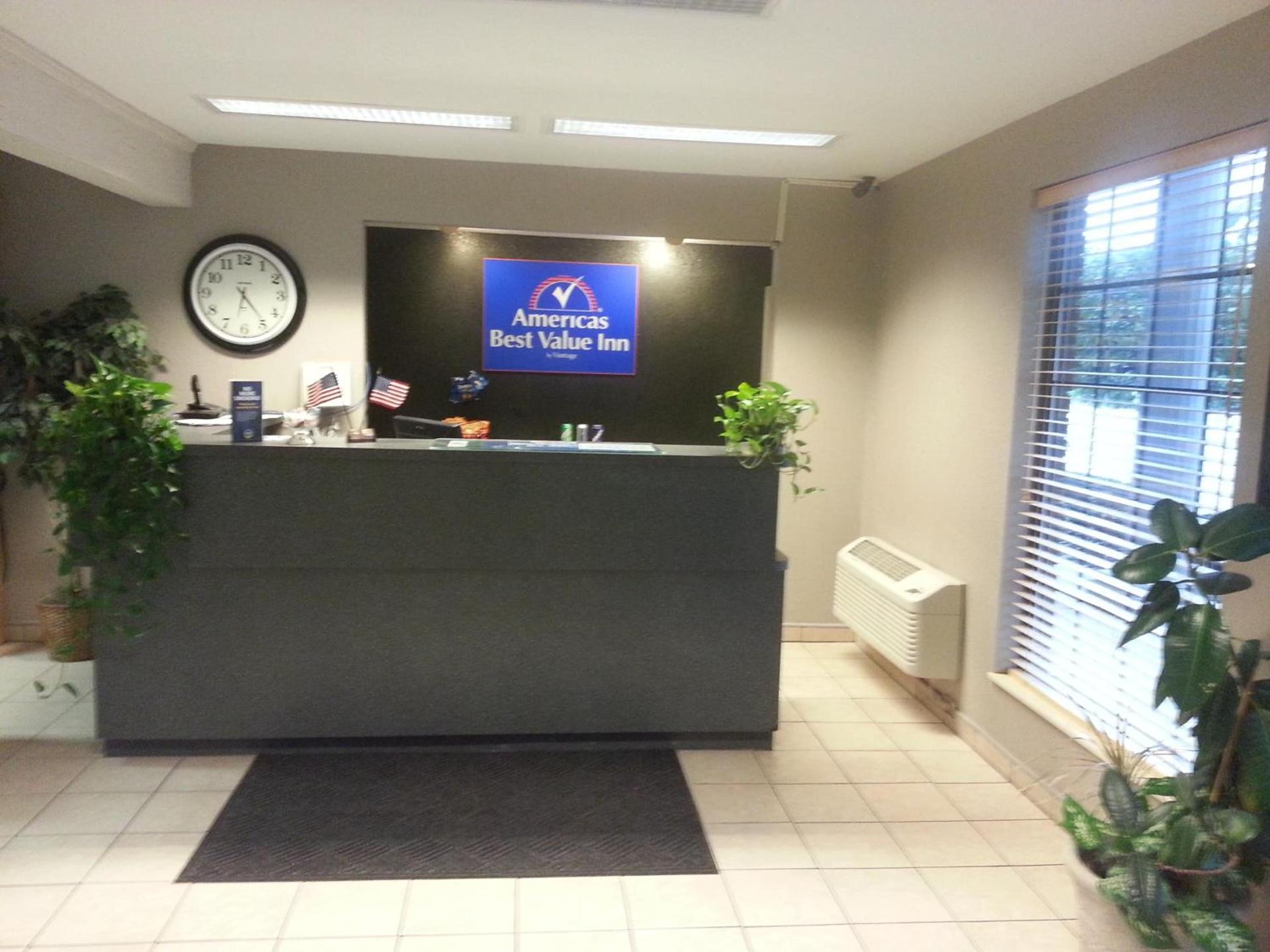 Americas Best Value Inn & Suites - Bluffton photo 3
