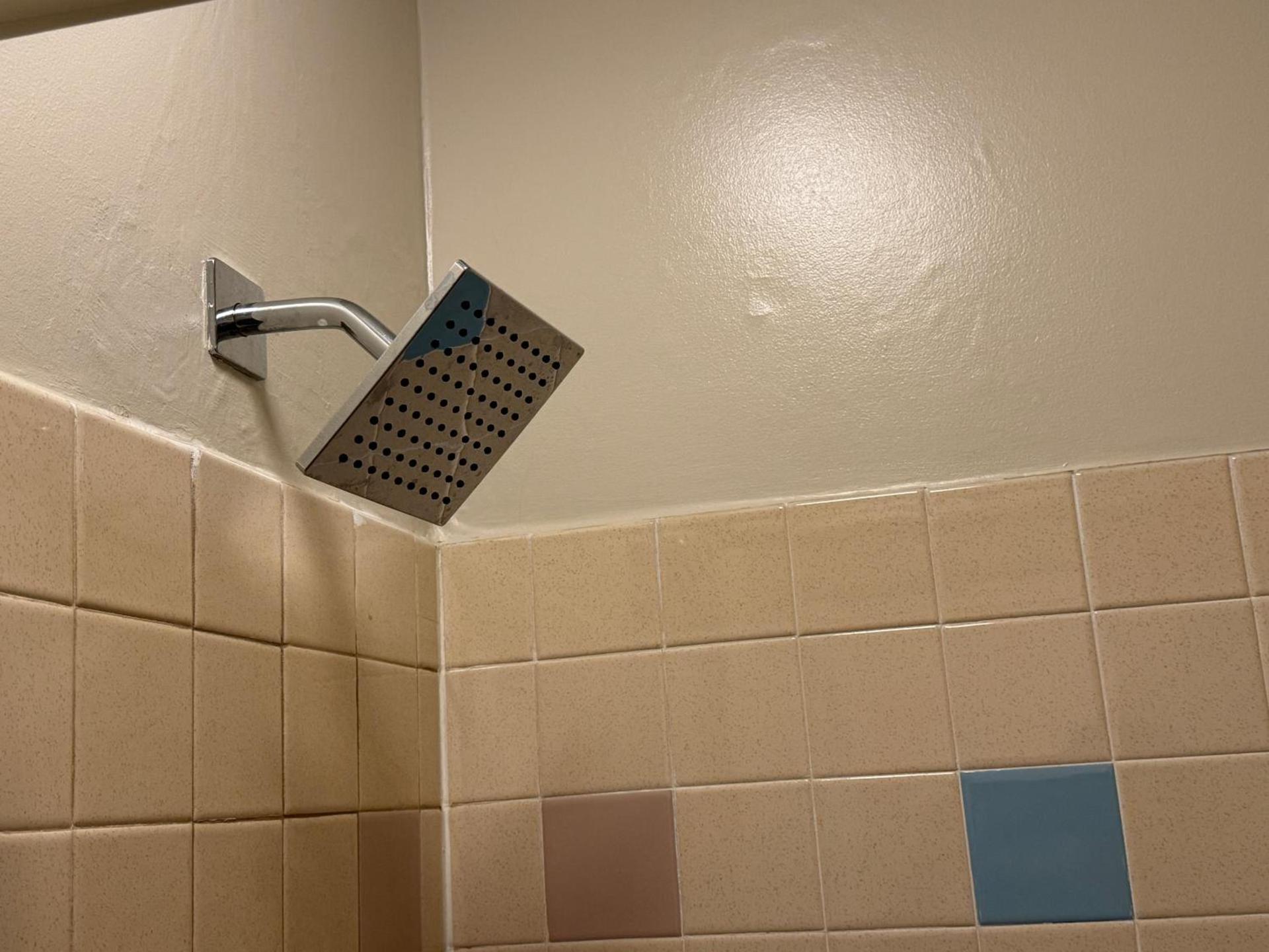 Country Club Inn & Suites photo 6