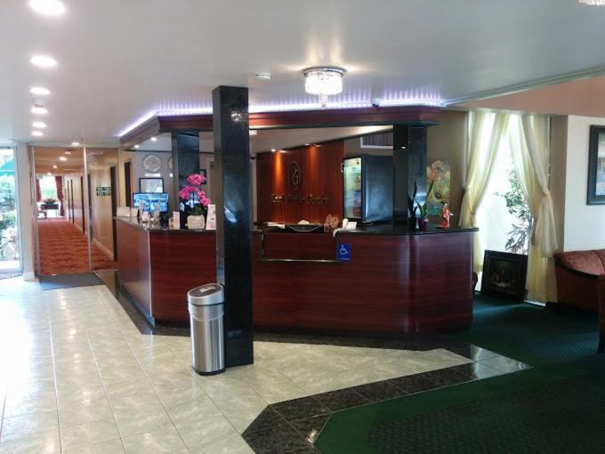 Hotel Pacific Garden photo 14