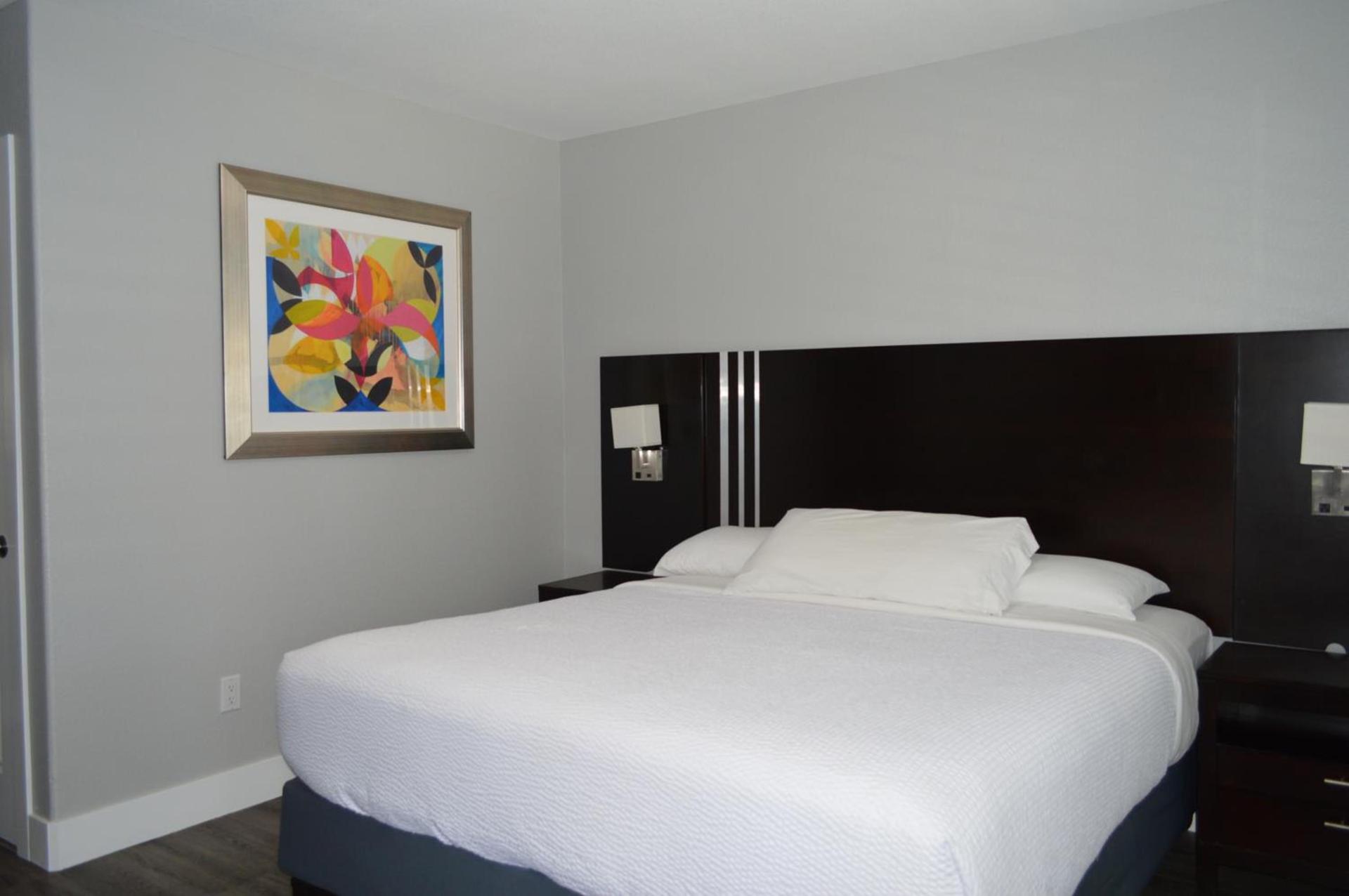 Fairview Inn & Suites photo 82