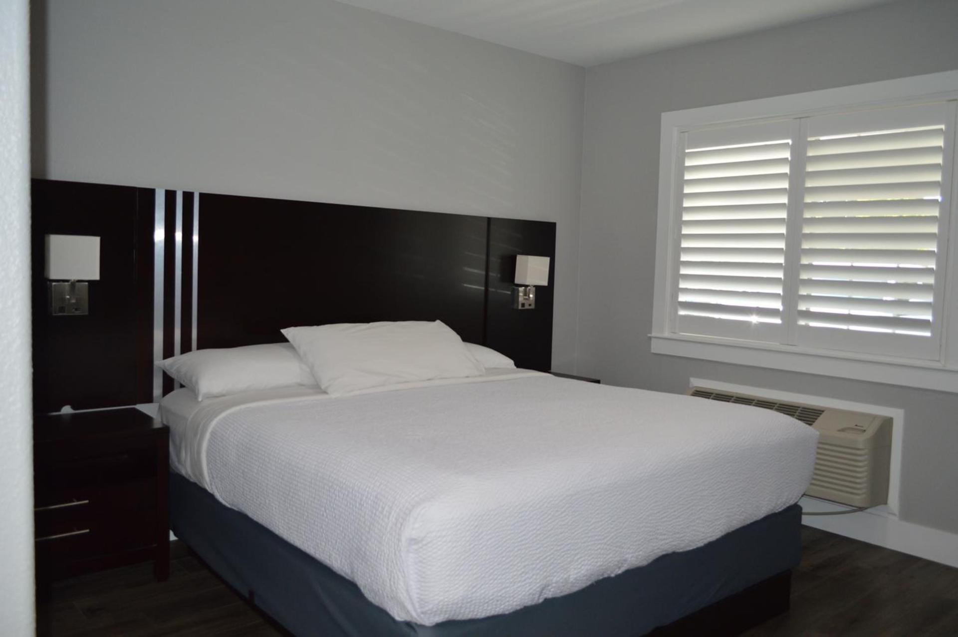 Fairview Inn & Suites photo 60