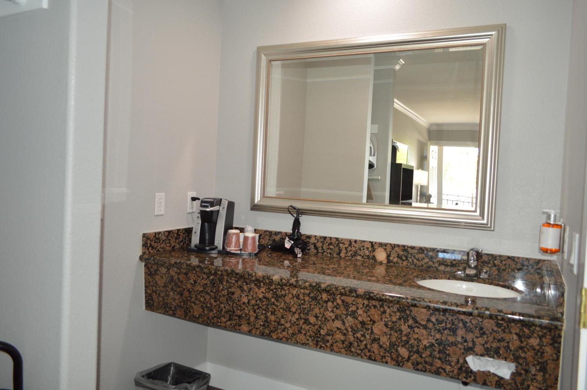 Fairview Inn & Suites photo 64