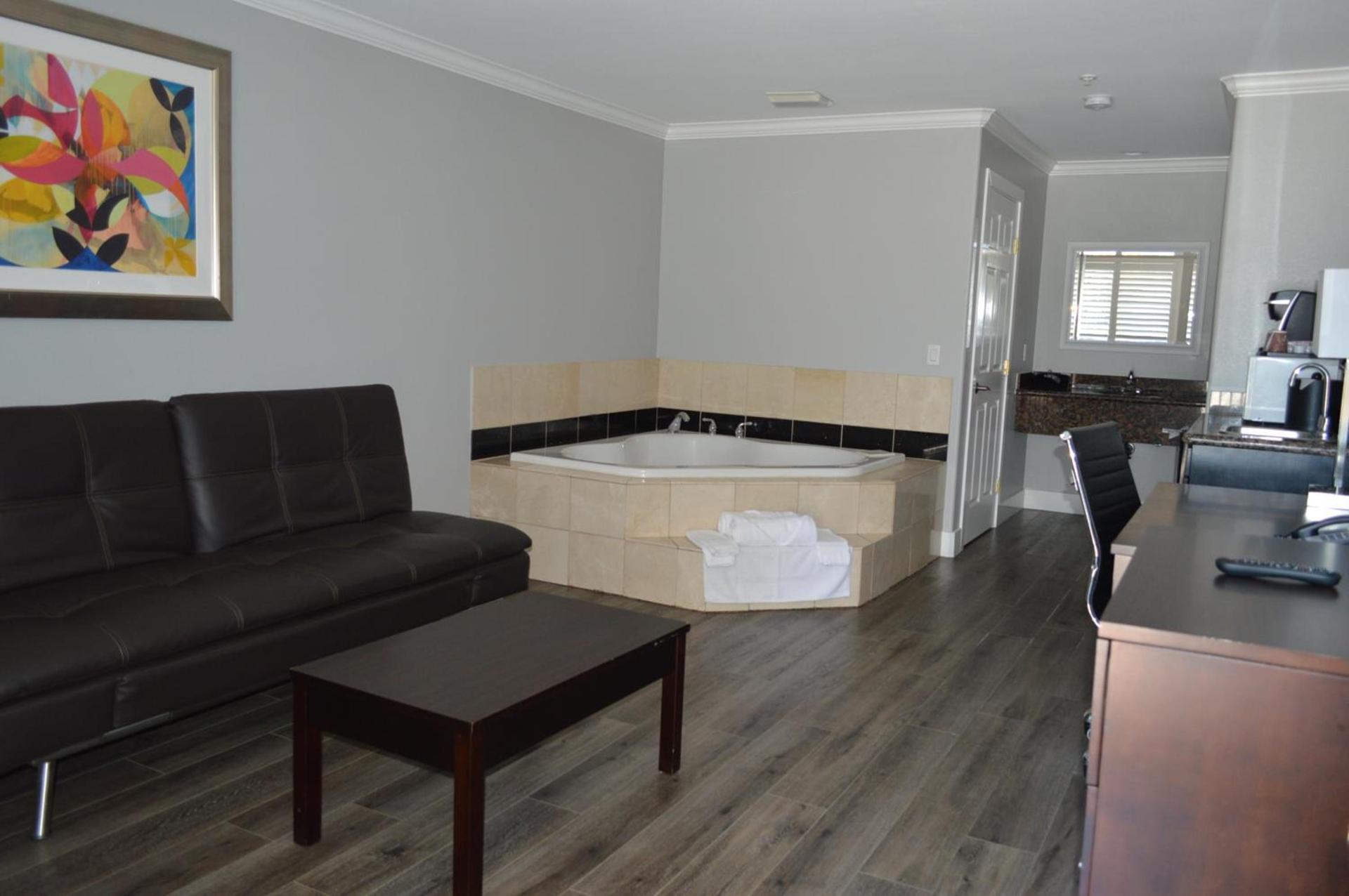 Fairview Inn & Suites photo 67