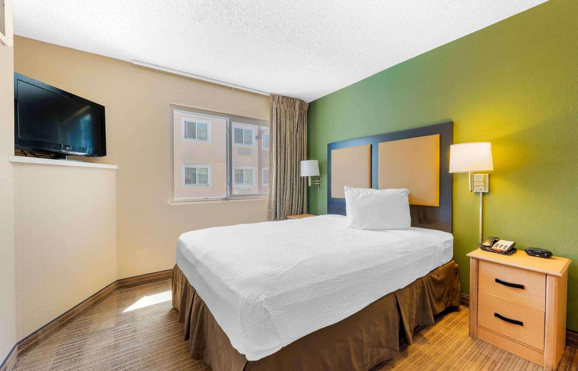 Southpoint Suites Jacksonville photo 14