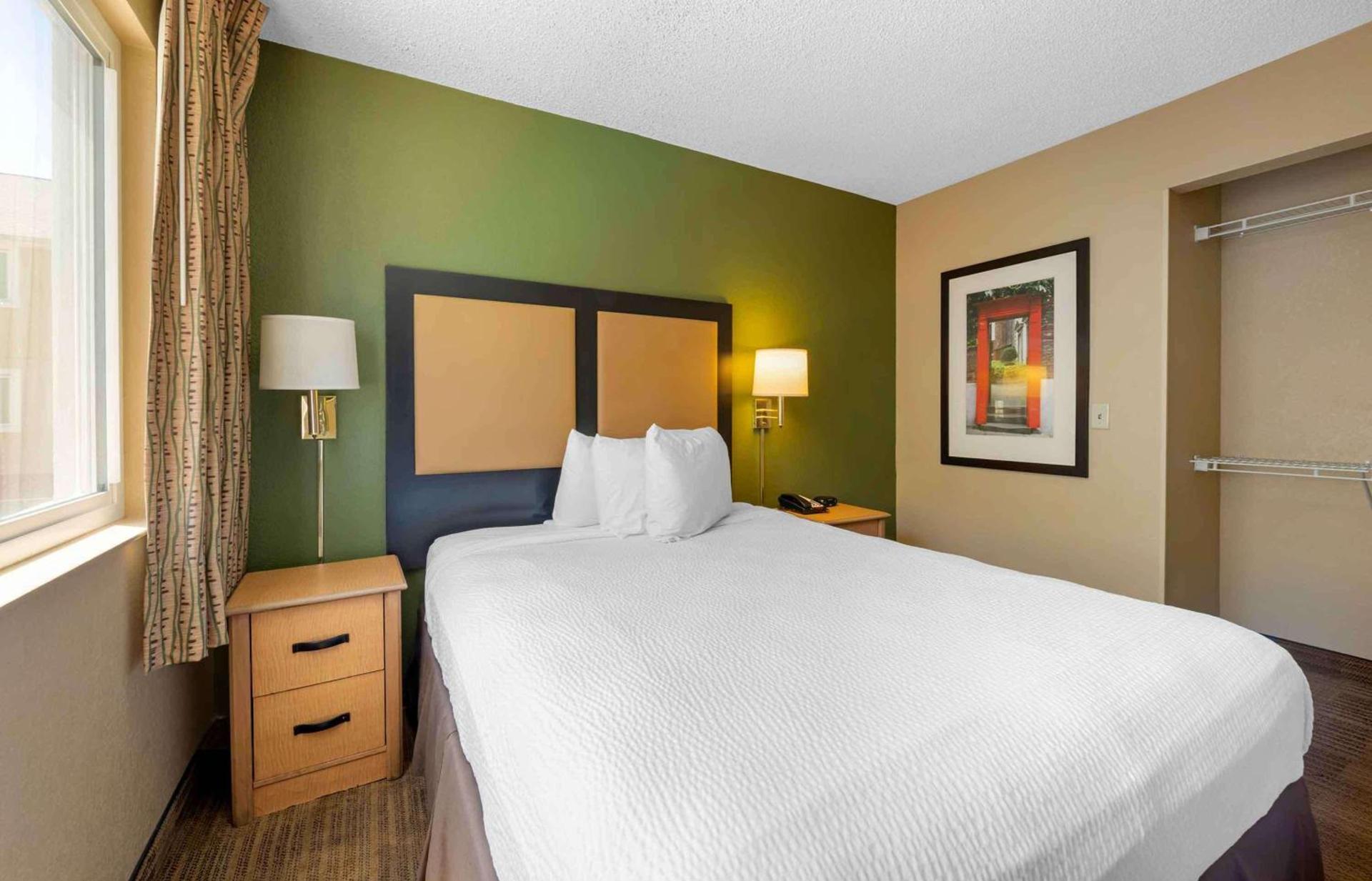 Southpoint Suites Jacksonville photo 15