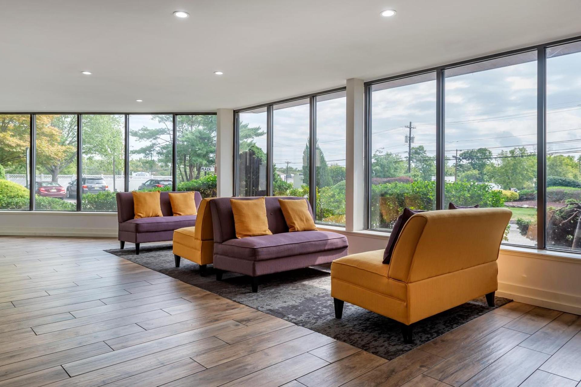 Amwell Suites photo 6