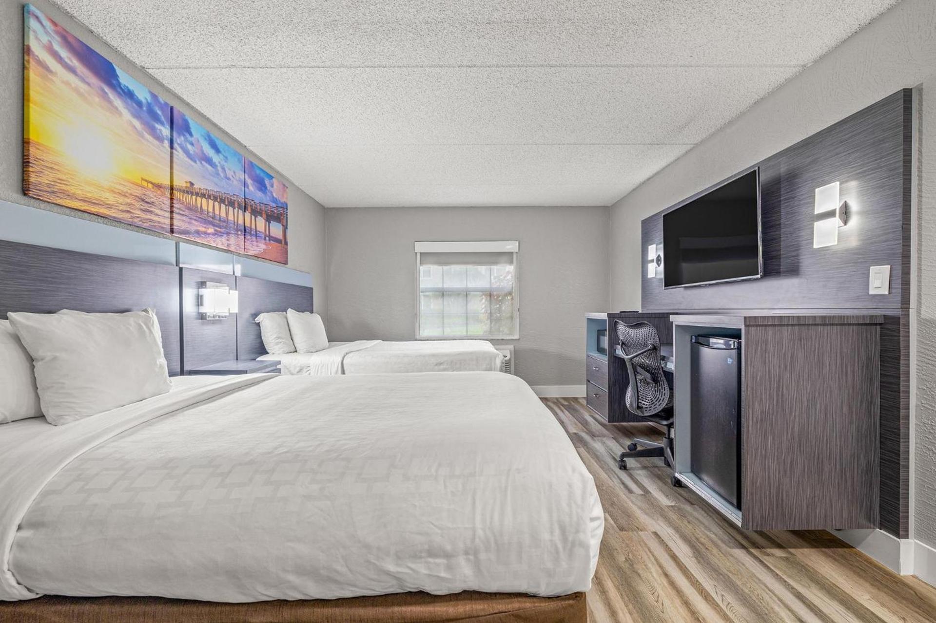 Clarion Pointe Tampa-Brandon Near Fairgrounds and Casino photo 34