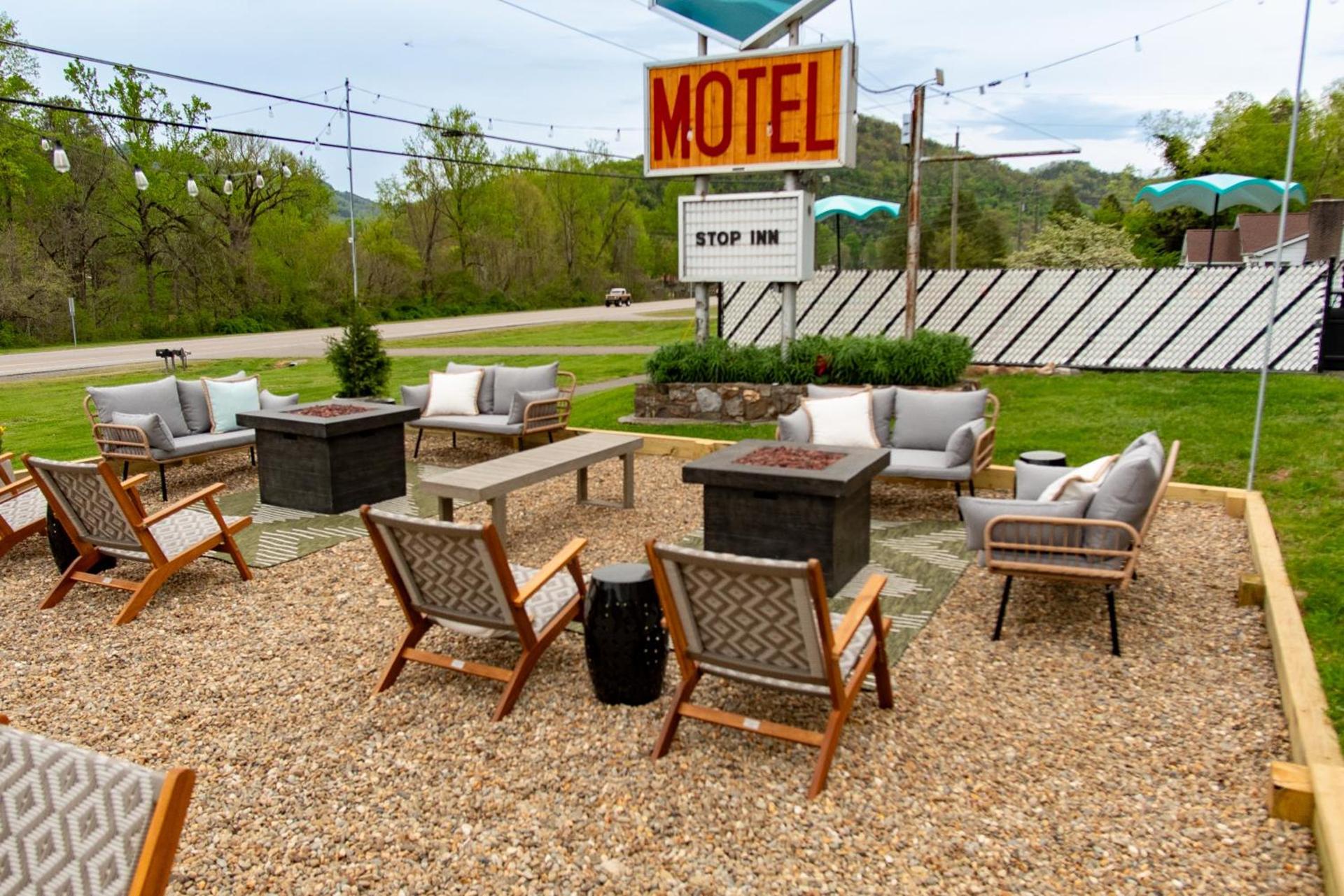 Townsend River Breeze Inn photo 30