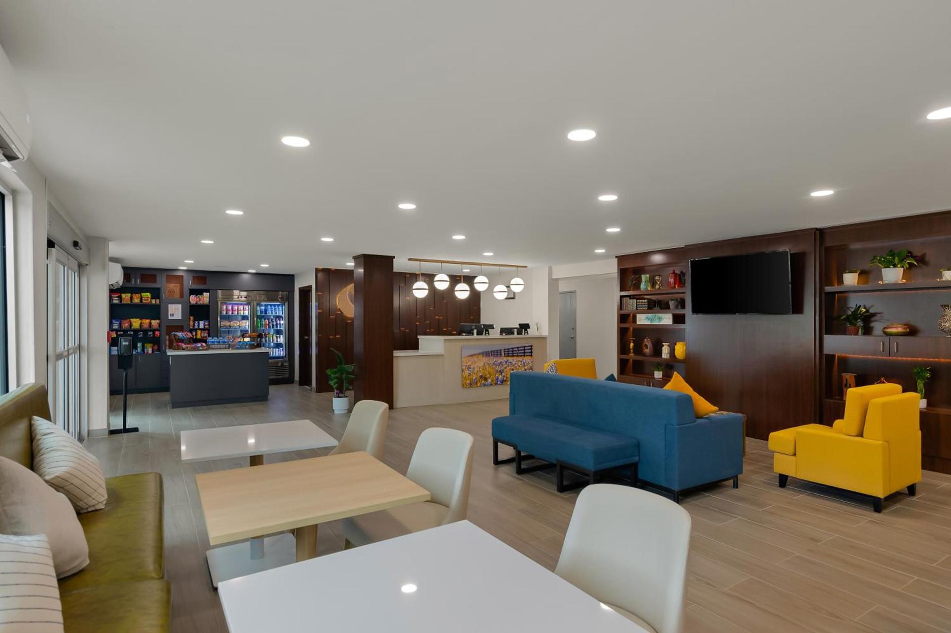 Comfort Inn Conroe photo 60