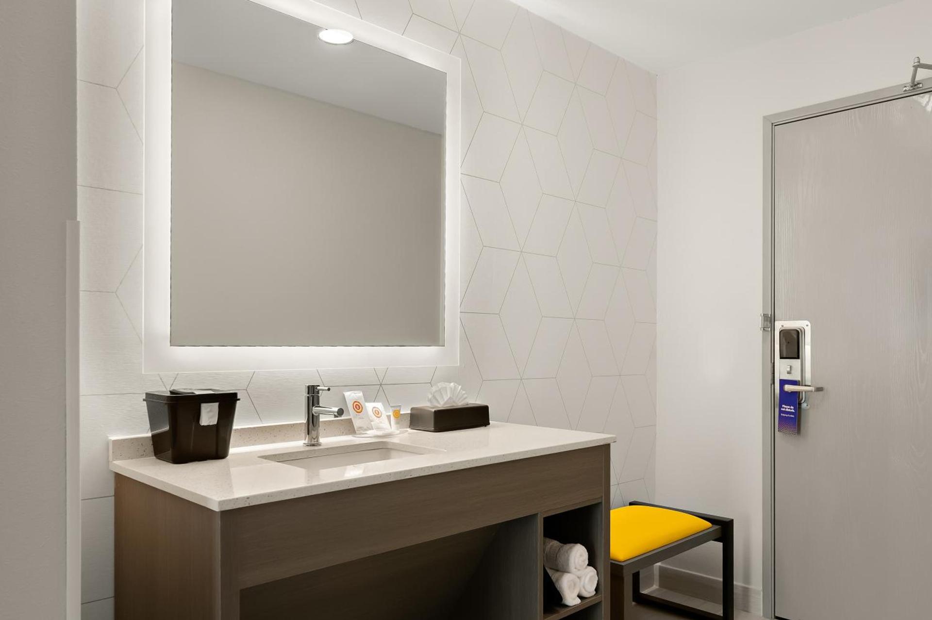 Comfort Inn Conroe photo 76
